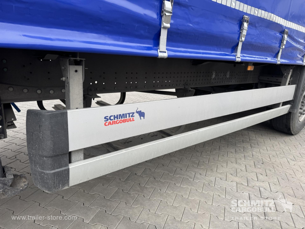 SCHMITZ Curtainsider Standard - Брезентово полуремарке: снимка 3 SCHMITZ Curtainsider Standard - Брезентово полуремарке: снимка 3