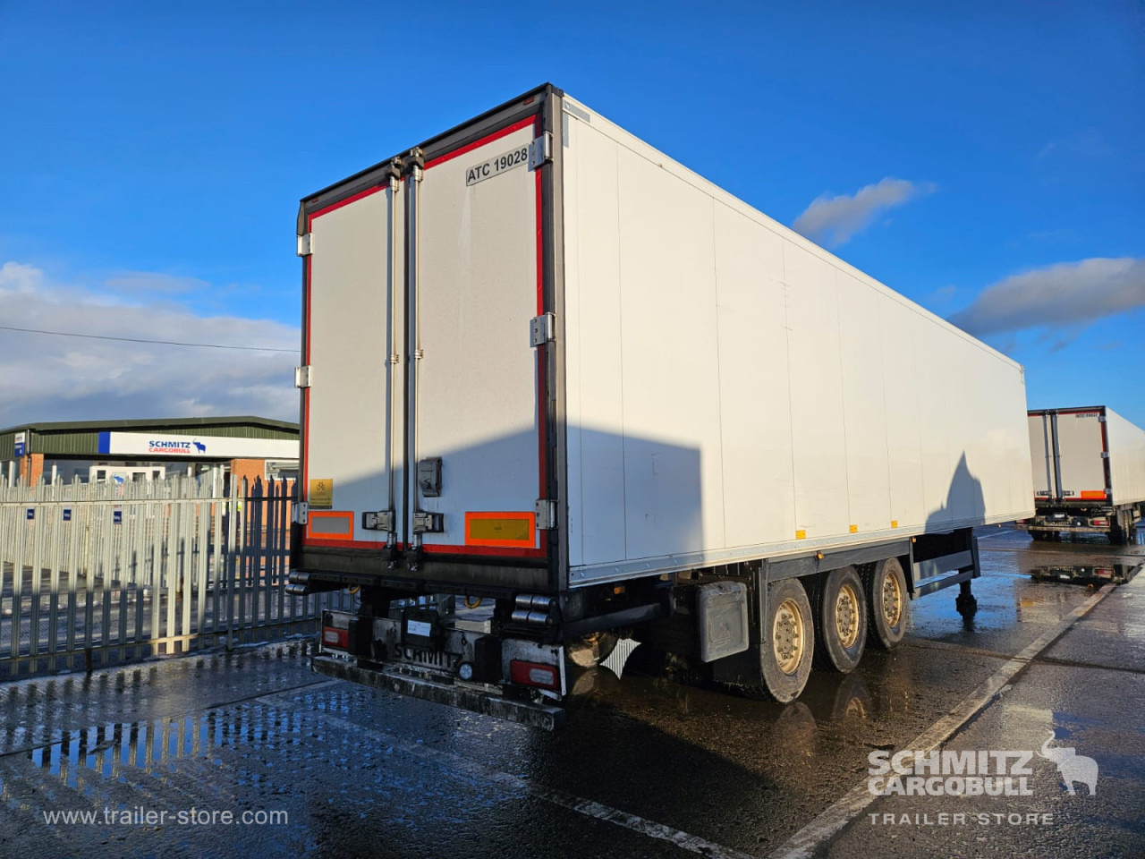 Изотермичен полуремарке SCHMITZ Reefer Multitemp: снимка 10