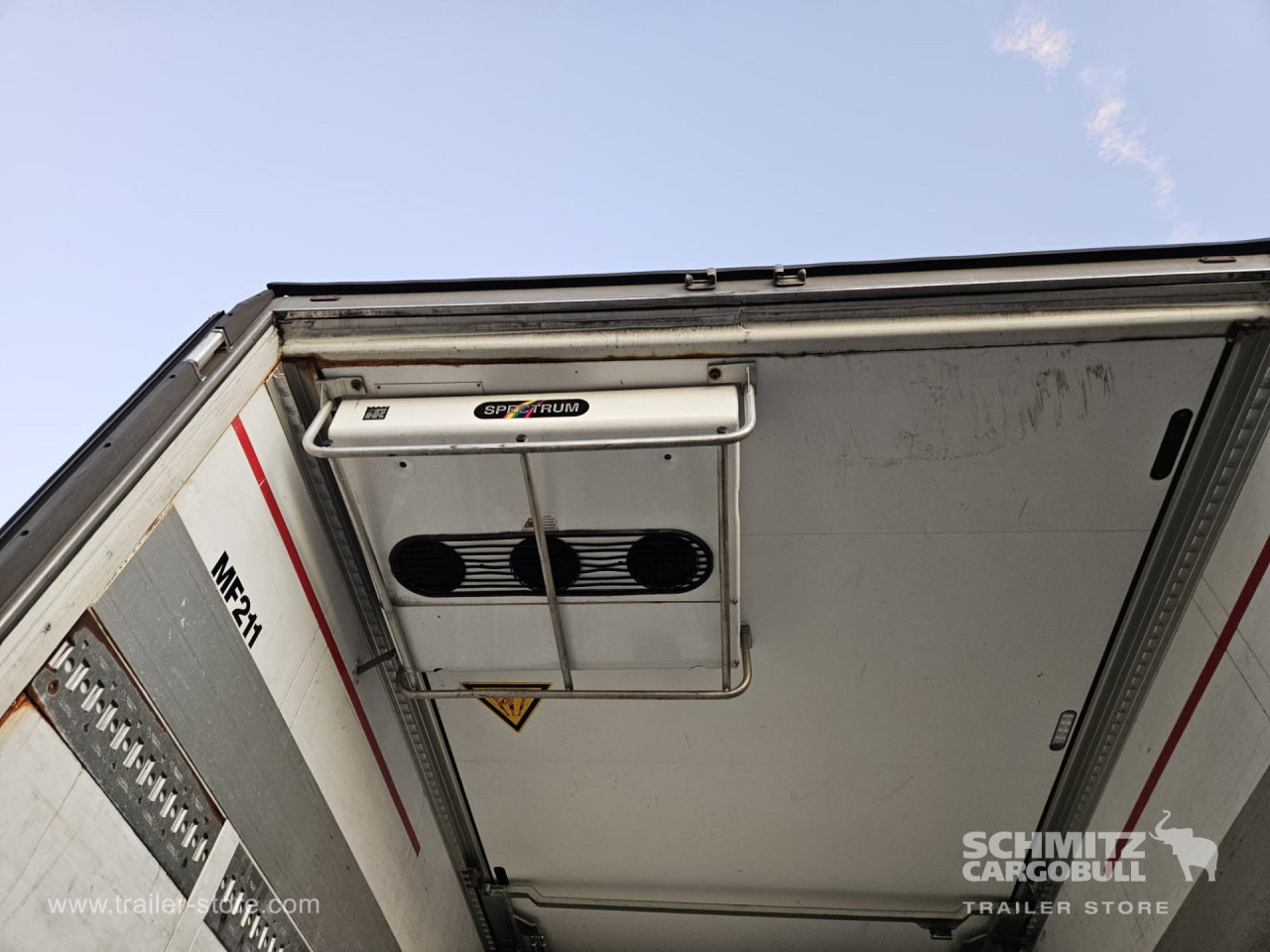 SCHMITZ Reefer Multitemp - Изотермичен полуремарке: снимка 5 SCHMITZ Reefer Multitemp - Изотермичен полуремарке: снимка 5