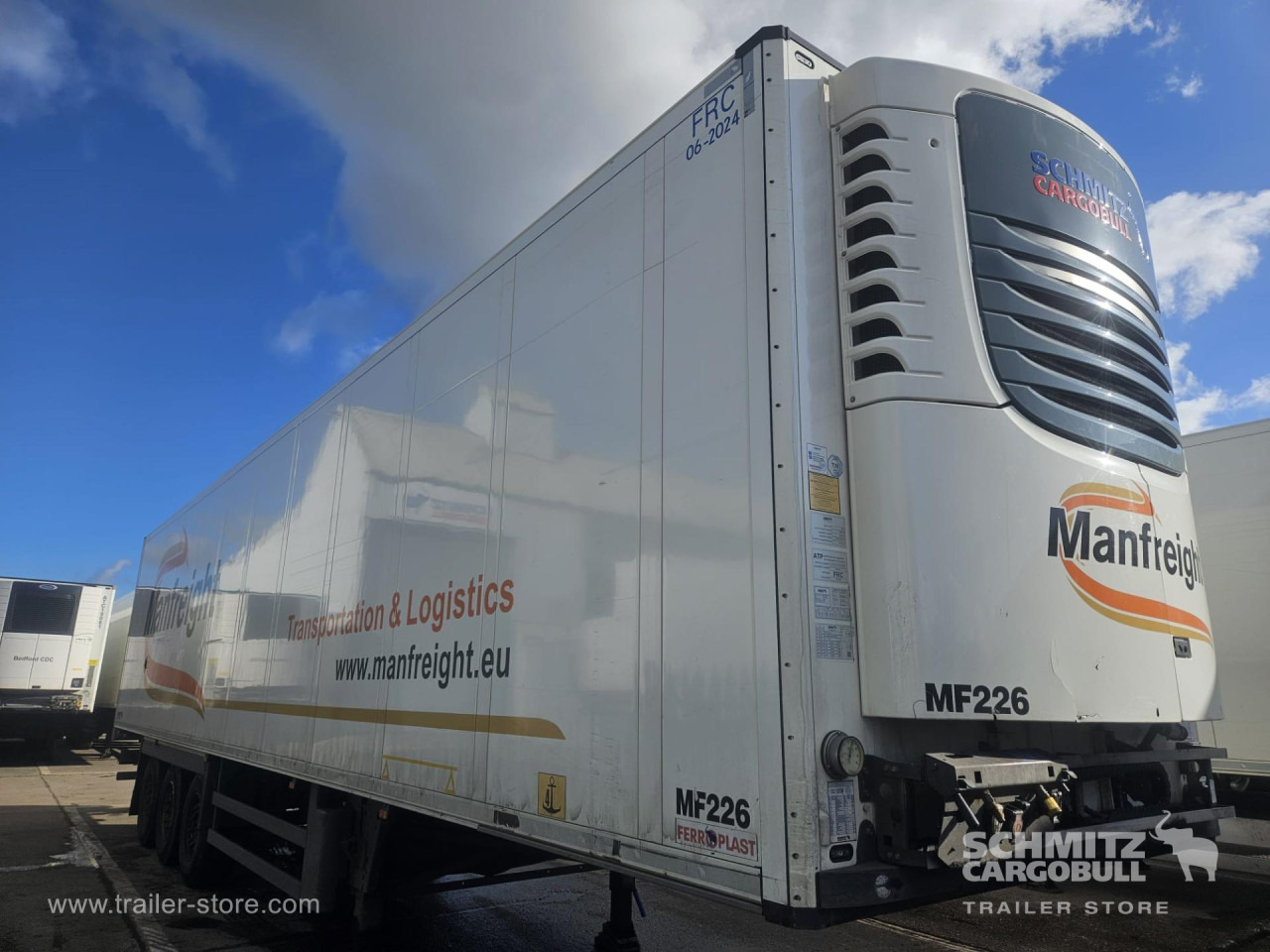 SCHMITZ Reefer Multitemp - Изотермичен полуремарке: снимка 1 SCHMITZ Reefer Multitemp - Изотермичен полуремарке: снимка 1