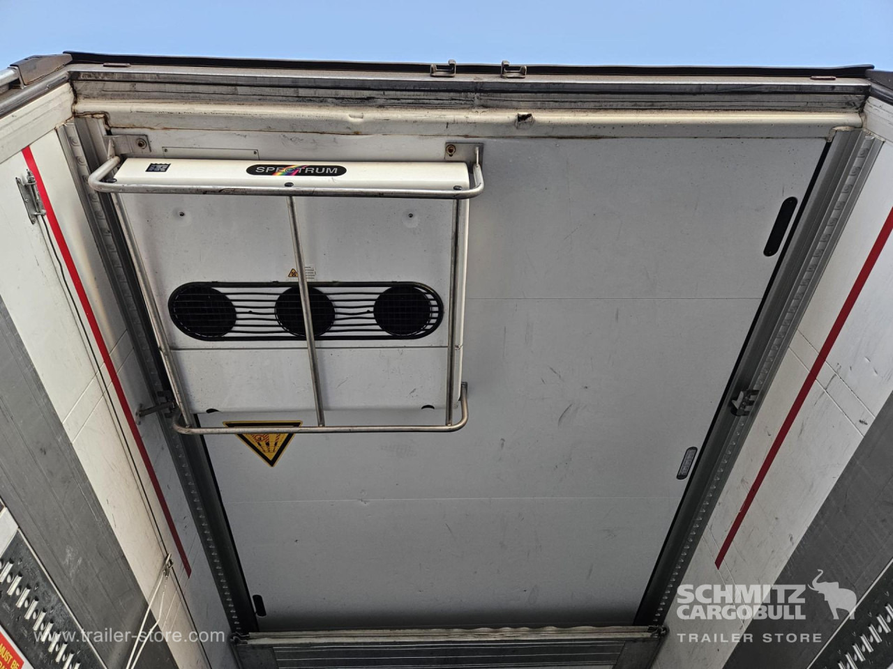 SCHMITZ Reefer Multitemp - Изотермичен полуремарке: снимка 5 SCHMITZ Reefer Multitemp - Изотермичен полуремарке: снимка 5