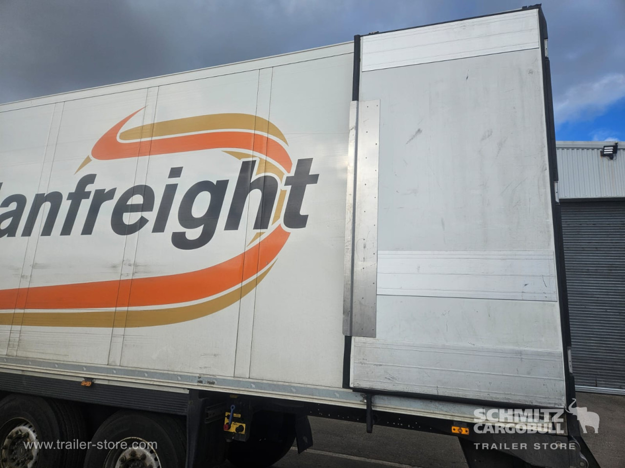 Изотермичен полуремарке SCHMITZ Reefer Standard: снимка 14