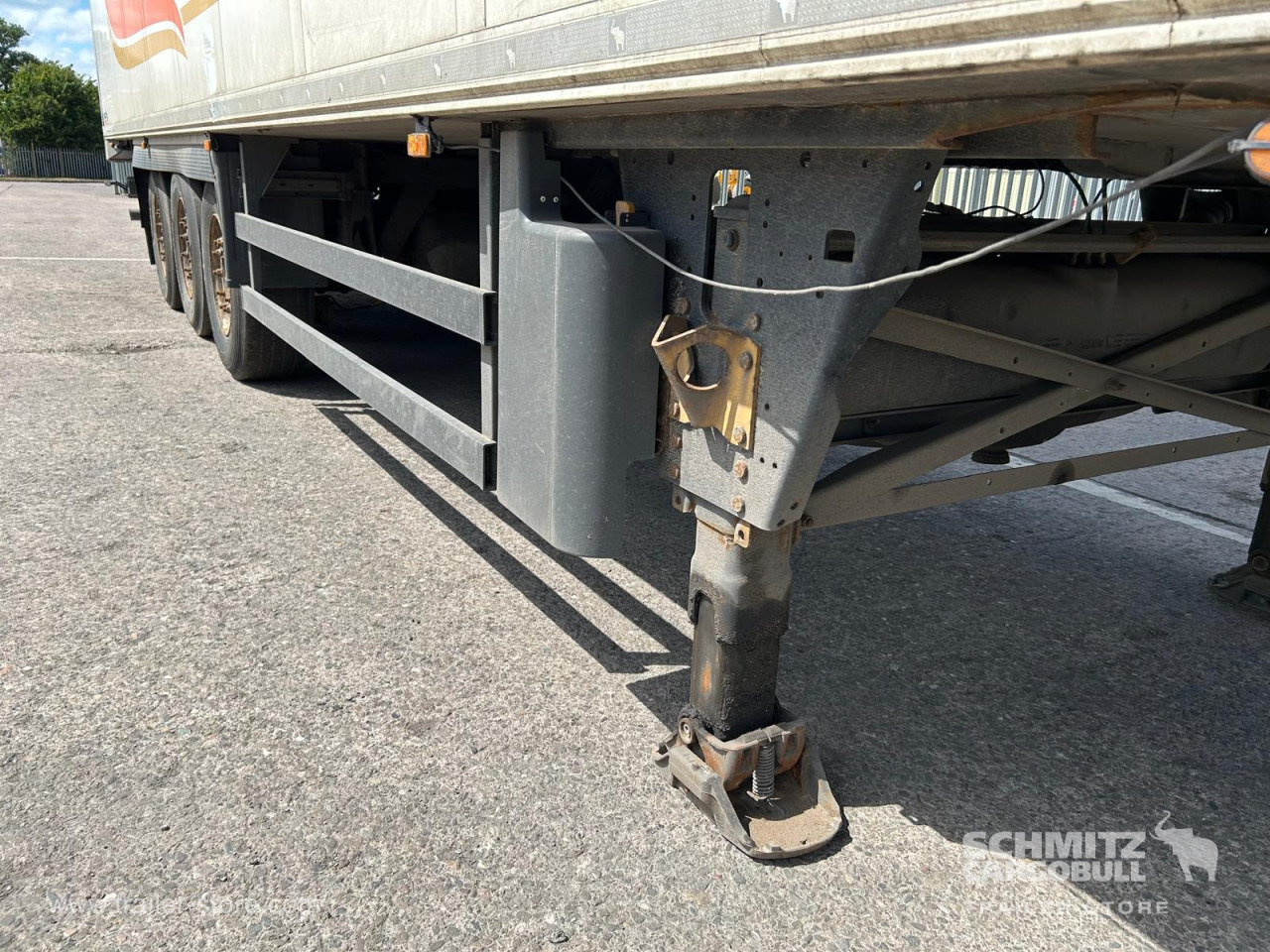 SCHMITZ Reefer Standard - Изотермичен полуремарке: снимка 3 SCHMITZ Reefer Standard - Изотермичен полуремарке: снимка 3