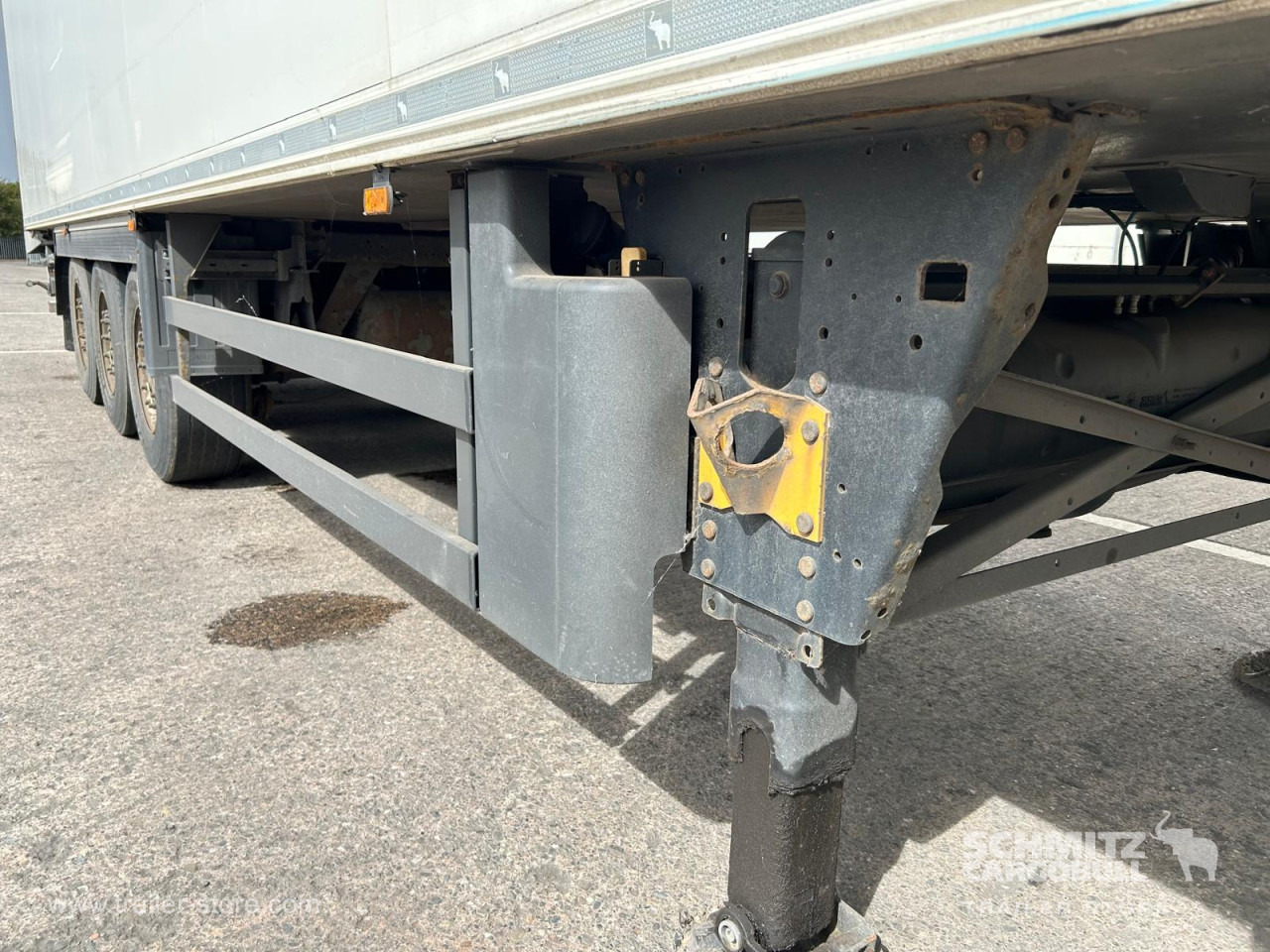 SCHMITZ Reefer Standard - Изотермичен полуремарке: снимка 5 SCHMITZ Reefer Standard - Изотермичен полуремарке: снимка 5