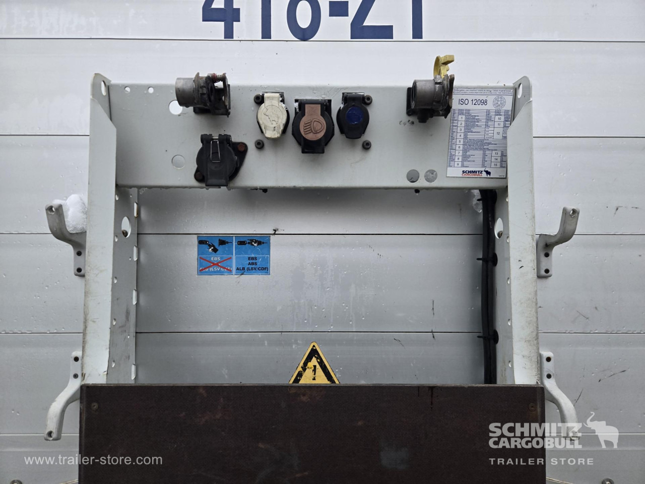 SCHMITZ Curtainsider Varios - Брезентово полуремарке: снимка 4 SCHMITZ Curtainsider Varios - Брезентово полуремарке: снимка 4