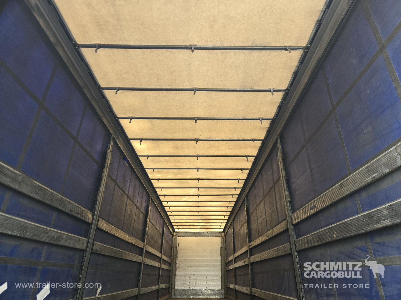 SCHMITZ Curtainsider Varios - Брезентово полуремарке: снимка 2 SCHMITZ Curtainsider Varios - Брезентово полуремарке: снимка 2