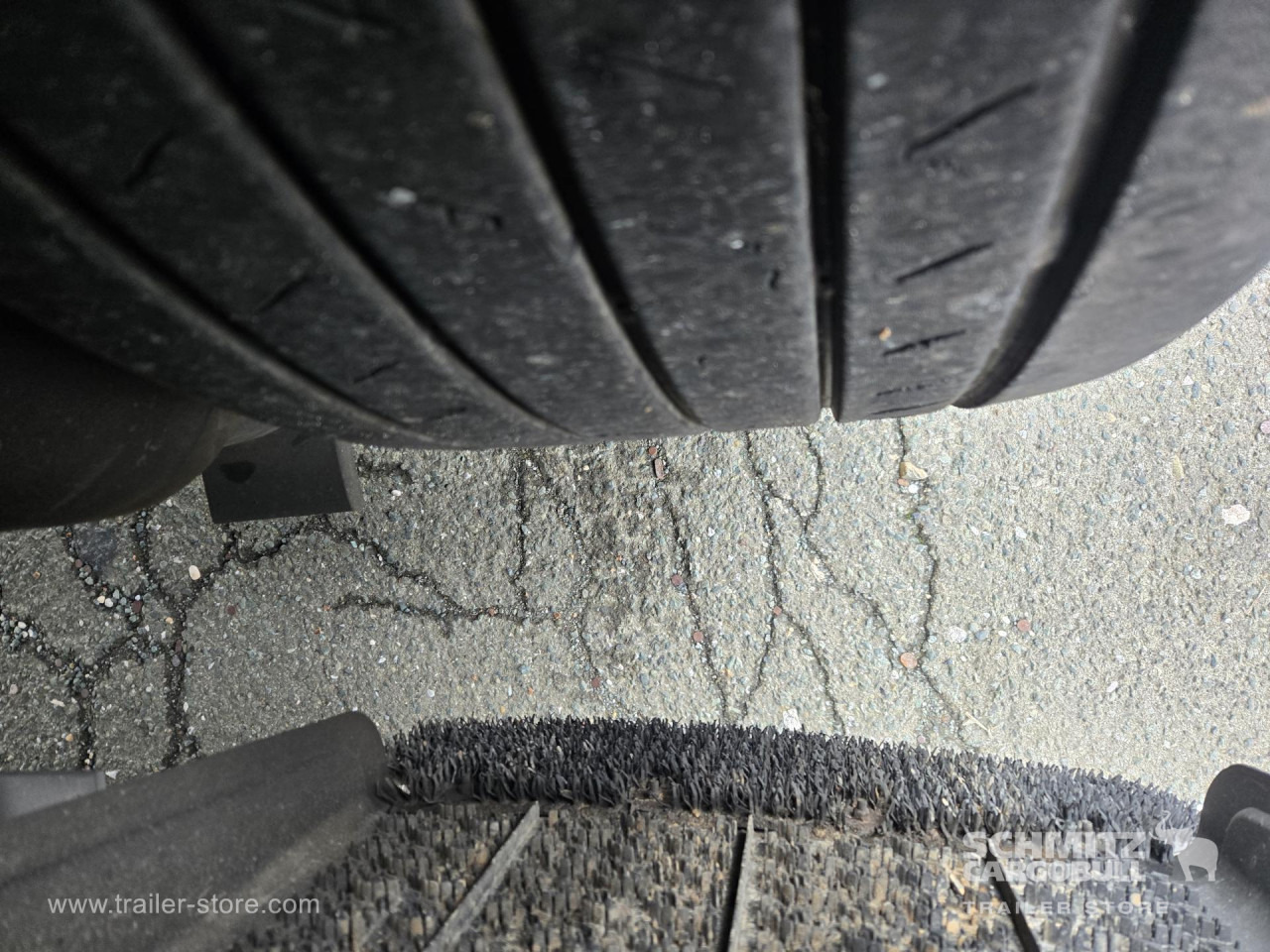 SCHMITZ Curtainsider Varios - Брезентово полуремарке: снимка 5 SCHMITZ Curtainsider Varios - Брезентово полуремарке: снимка 5