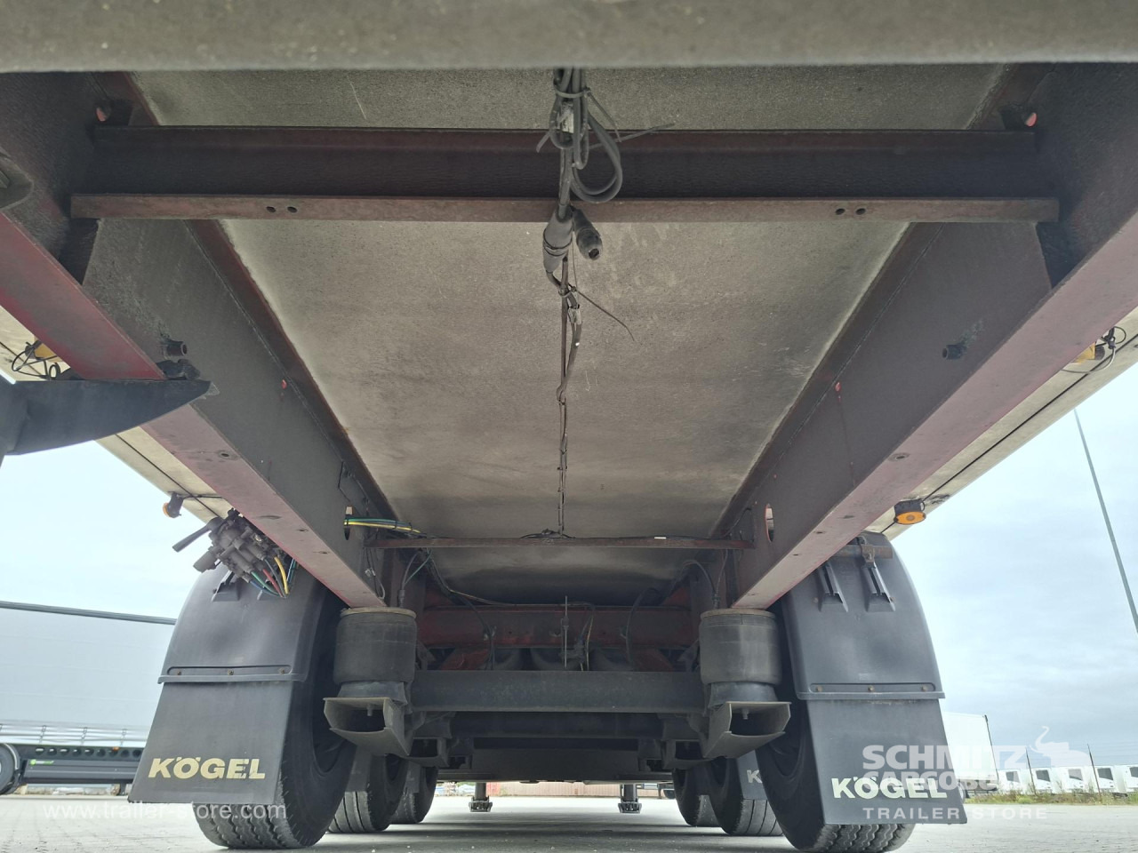 KOEGEL Reefer Standard - Изотермичен полуремарке: снимка 3 KOEGEL Reefer Standard - Изотермичен полуремарке: снимка 3