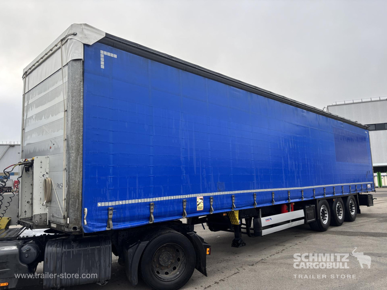 SCHMITZ Curtainsider Standard - Брезентово полуремарке: снимка 4 SCHMITZ Curtainsider Standard - Брезентово полуремарке: снимка 4