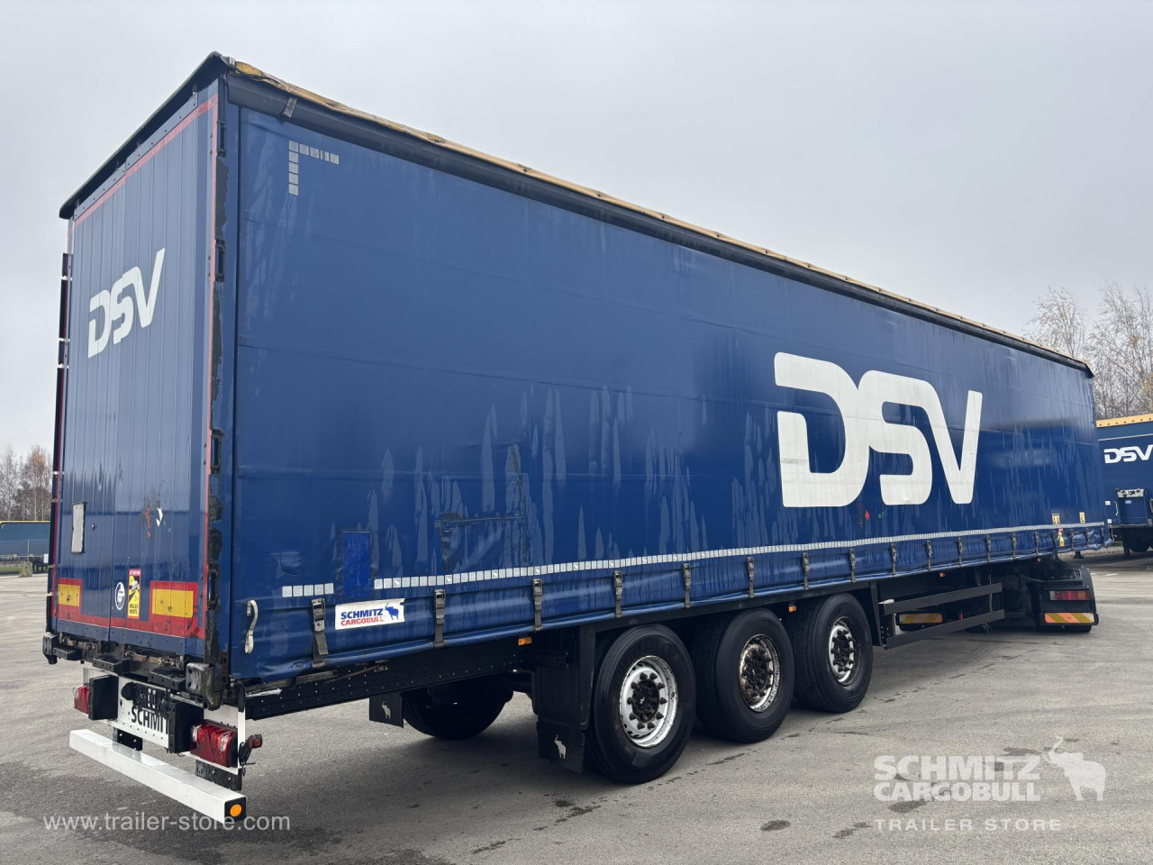 SCHMITZ Curtainsider Standard - Брезентово полуремарке: снимка 1 SCHMITZ Curtainsider Standard - Брезентово полуремарке: снимка 1