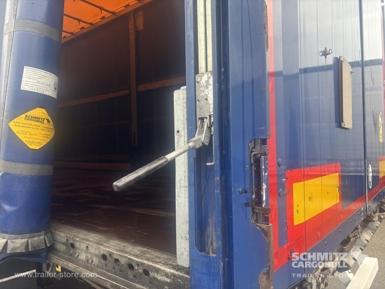Брезентово полуремарке SCHMITZ Curtainsider Standard: снимка 10