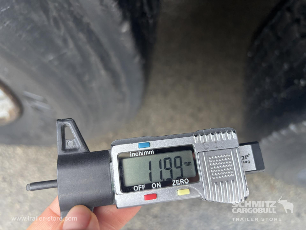 SCHMITZ Reefer Standard - Изотермичен полуремарке: снимка 3 SCHMITZ Reefer Standard - Изотермичен полуремарке: снимка 3