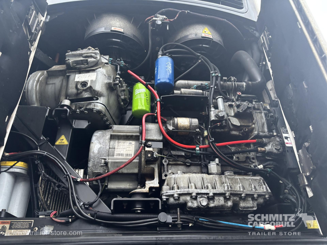 SCHMITZ Reefer Standard - Изотермичен полуремарке: снимка 2 SCHMITZ Reefer Standard - Изотермичен полуремарке: снимка 2