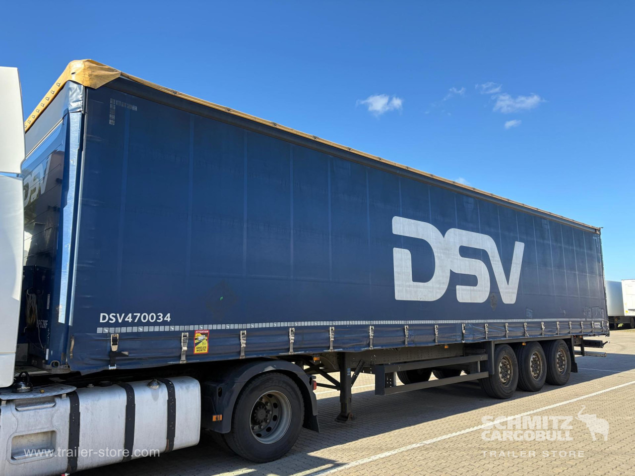 SCHMITZ Curtainsider Standard - Брезентово полуремарке: снимка 3 SCHMITZ Curtainsider Standard - Брезентово полуремарке: снимка 3