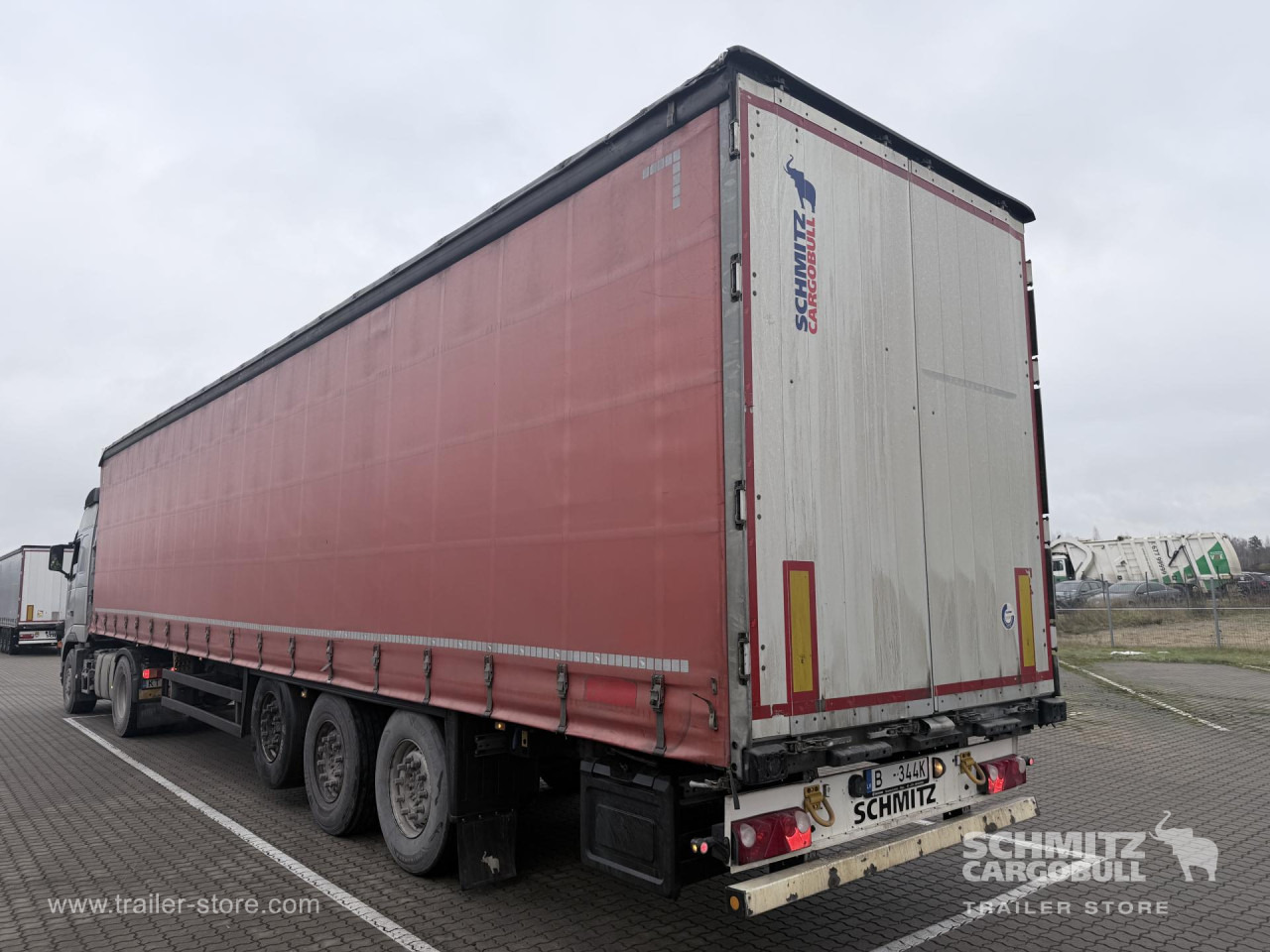 SCHMITZ Curtainsider Standard - Брезентово полуремарке: снимка 3 SCHMITZ Curtainsider Standard - Брезентово полуремарке: снимка 3