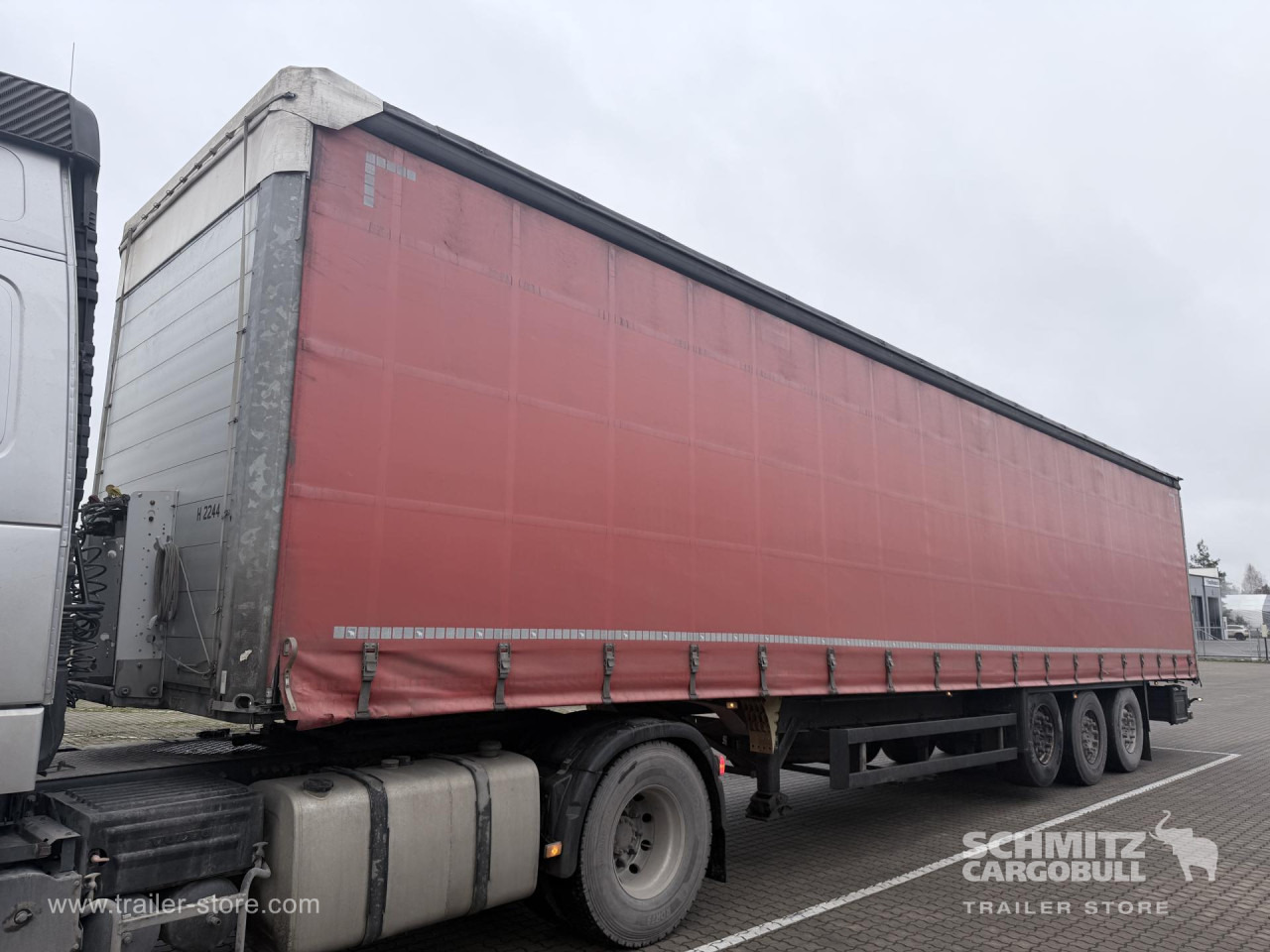 SCHMITZ Curtainsider Standard - Брезентово полуремарке: снимка 5 SCHMITZ Curtainsider Standard - Брезентово полуремарке: снимка 5