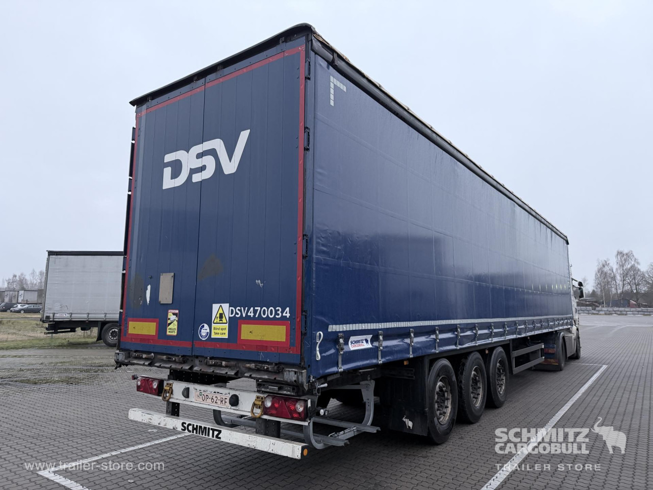 SCHMITZ Curtainsider Standard - Брезентово полуремарке: снимка 1 SCHMITZ Curtainsider Standard - Брезентово полуремарке: снимка 1