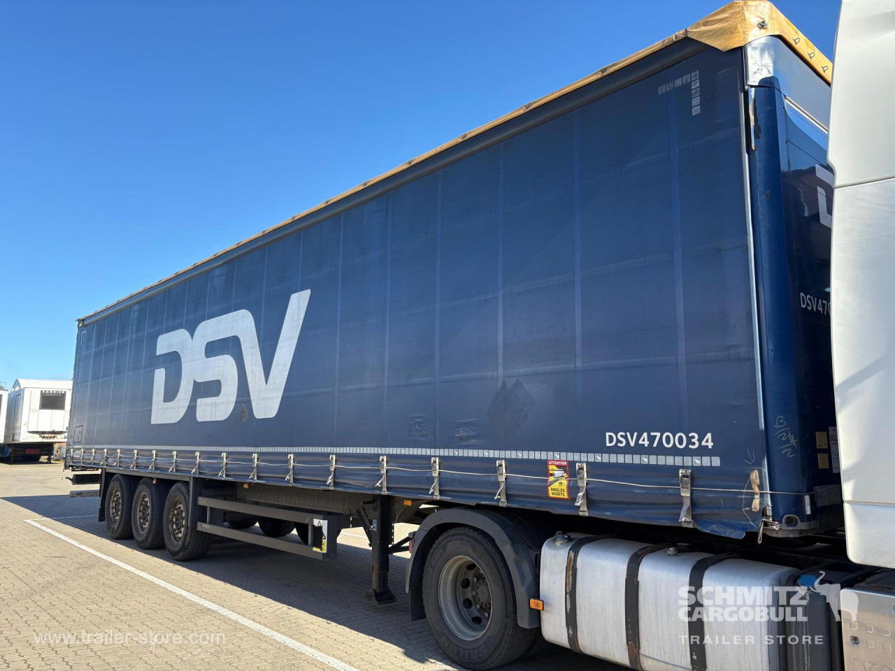 SCHMITZ Curtainsider Standard - Брезентово полуремарке: снимка 4 SCHMITZ Curtainsider Standard - Брезентово полуремарке: снимка 4