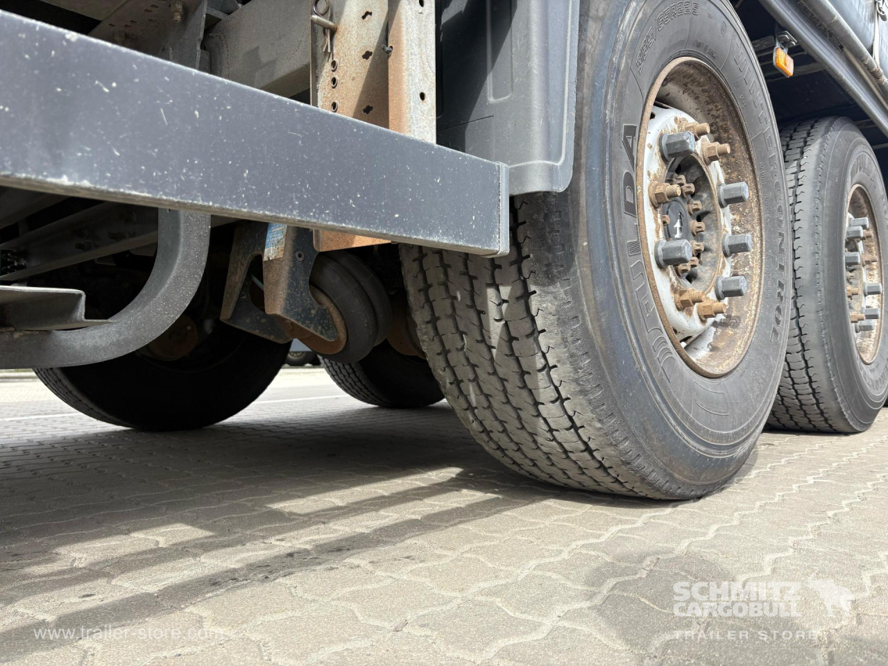 SCHMITZ Curtainsider Standard - Брезентово полуремарке: снимка 5 SCHMITZ Curtainsider Standard - Брезентово полуремарке: снимка 5