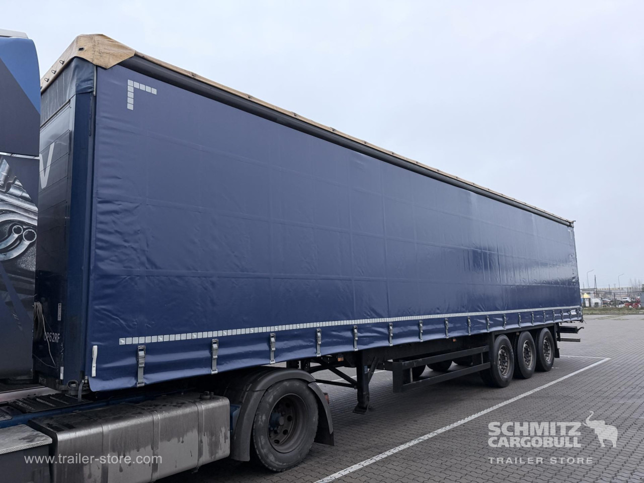 SCHMITZ Curtainsider Standard - Брезентово полуремарке: снимка 3 SCHMITZ Curtainsider Standard - Брезентово полуремарке: снимка 3