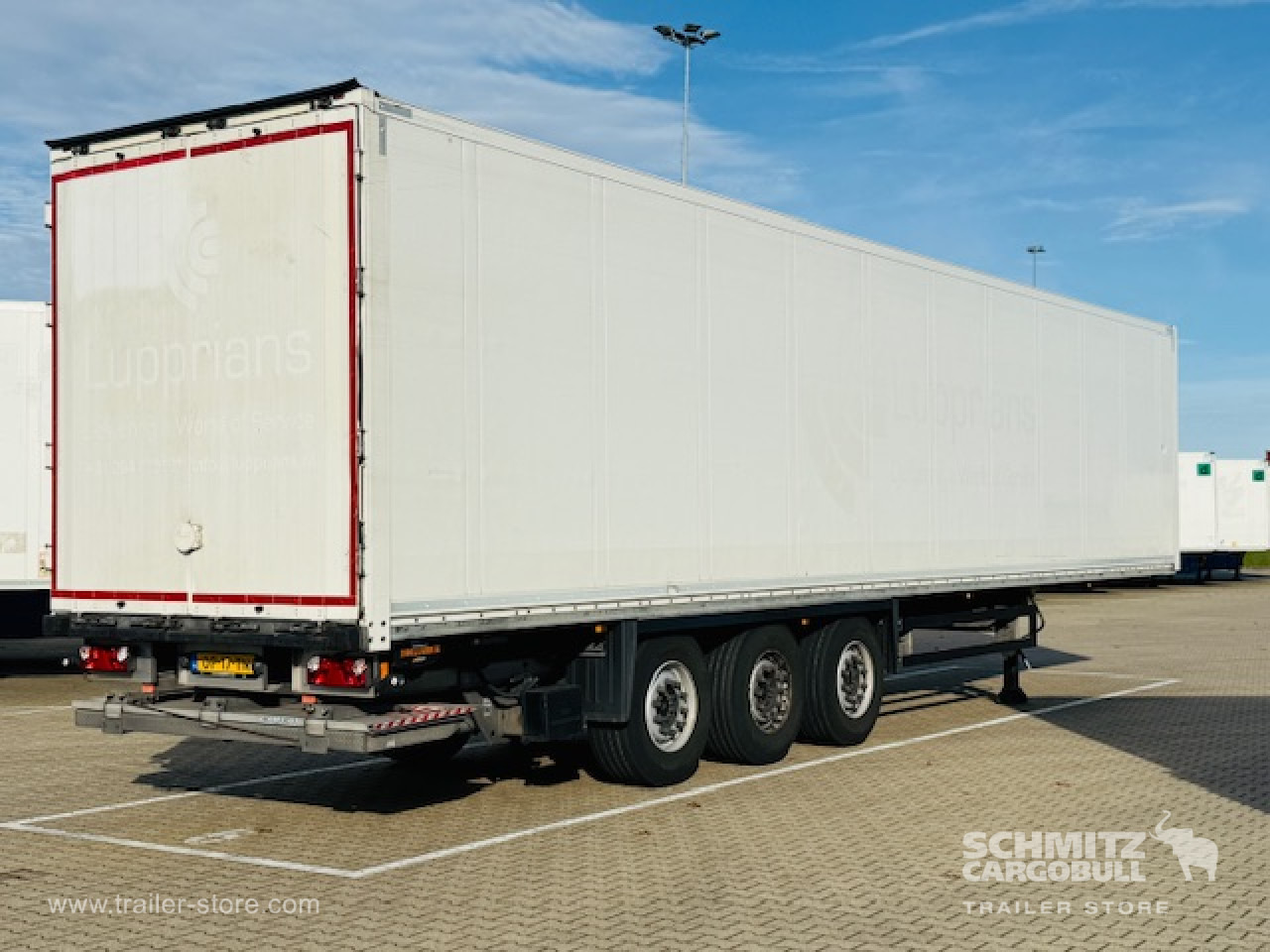 SCHMITZ Oplegger Kasten Standard Taillift - Затворена каросерия полуремарке: снимка 1 SCHMITZ Oplegger Kasten Standard Taillift - Затворена каросерия полуремарке: снимка 1