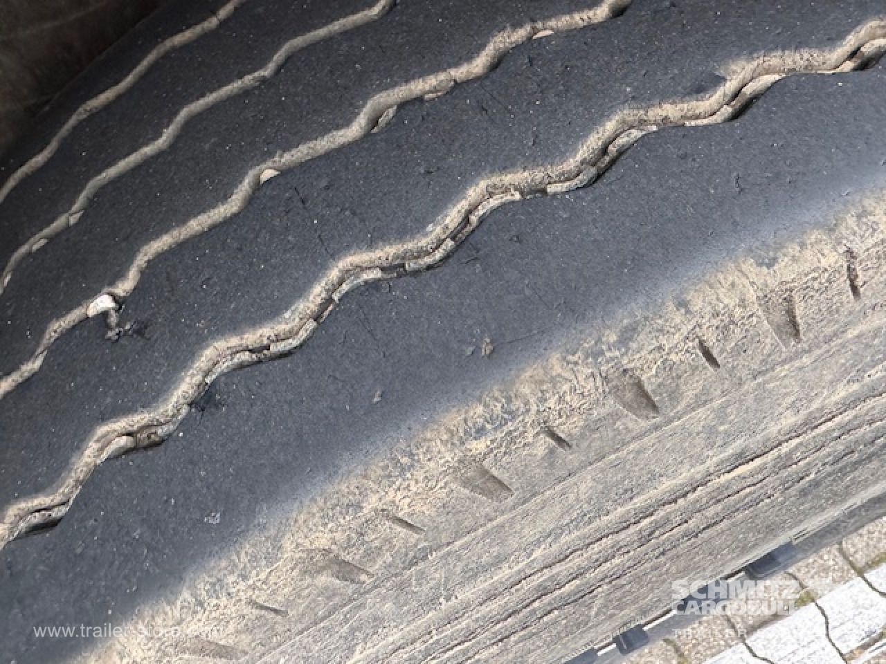 SCHMITZ Oplegger Kipper Standard 25m³ - Самосвал полуремарке: снимка 2 SCHMITZ Oplegger Kipper Standard 25m³ - Самосвал полуремарке: снимка 2