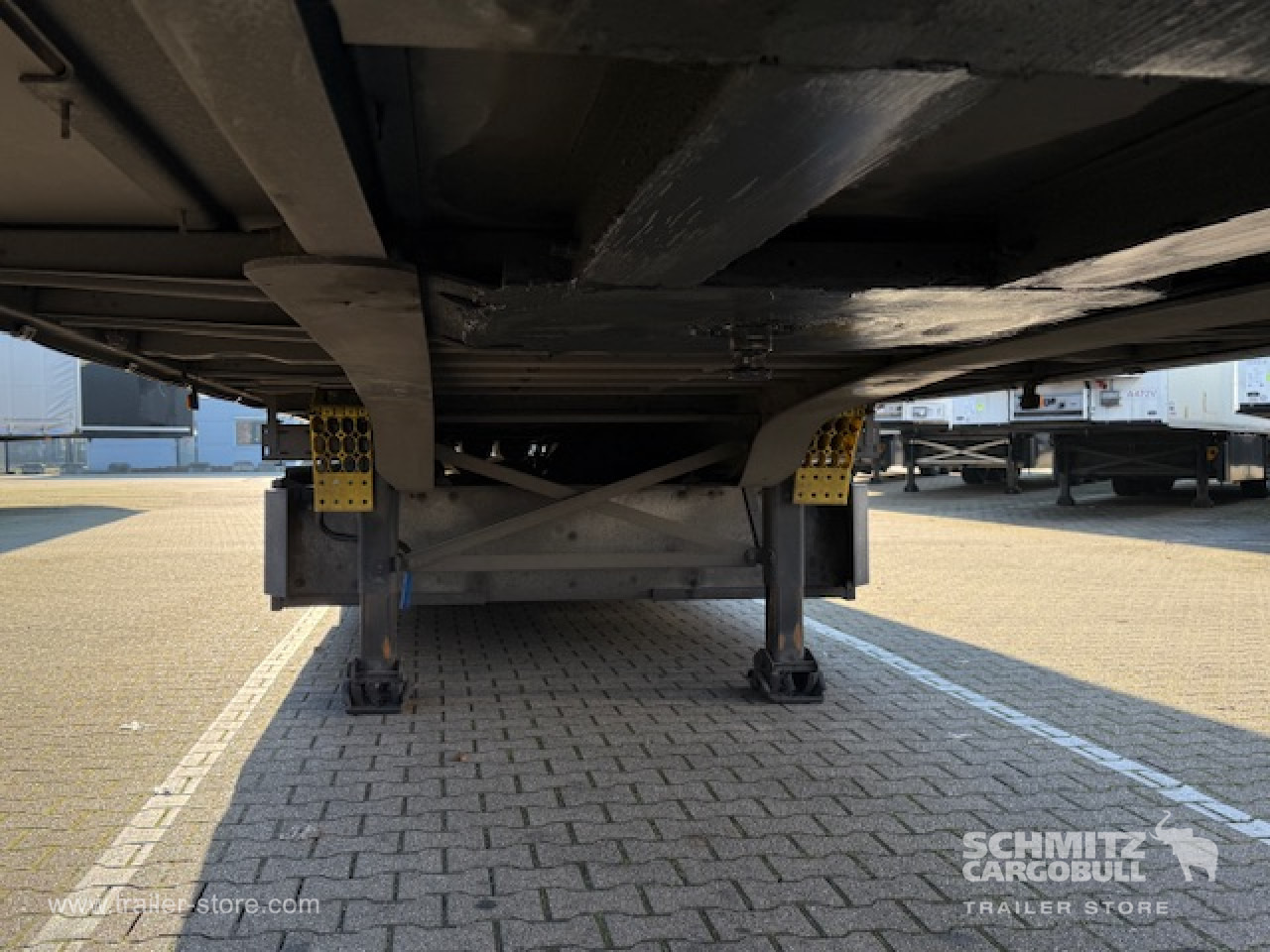 SCHMITZ Oplegger Schuifzeil Standard - Брезентово полуремарке: снимка 5 SCHMITZ Oplegger Schuifzeil Standard - Брезентово полуремарке: снимка 5