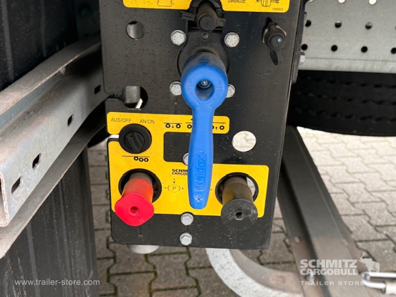 SCHMITZ Oplegger Vries Standard - Изотермичен полуремарке: снимка 4 SCHMITZ Oplegger Vries Standard - Изотермичен полуремарке: снимка 4