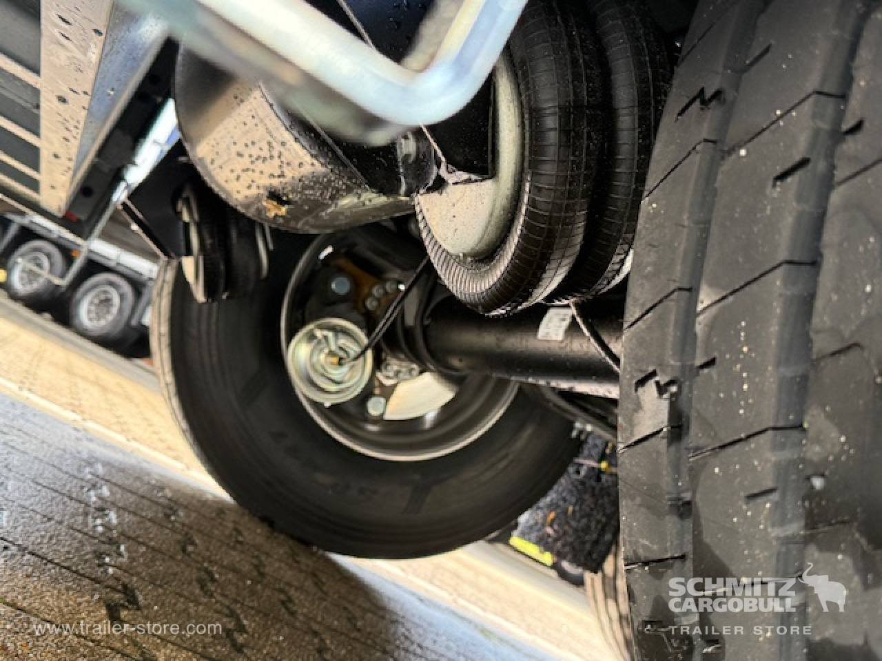 SCHMITZ Oplegger Vries Standard - Изотермичен полуремарке: снимка 3 SCHMITZ Oplegger Vries Standard - Изотермичен полуремарке: снимка 3