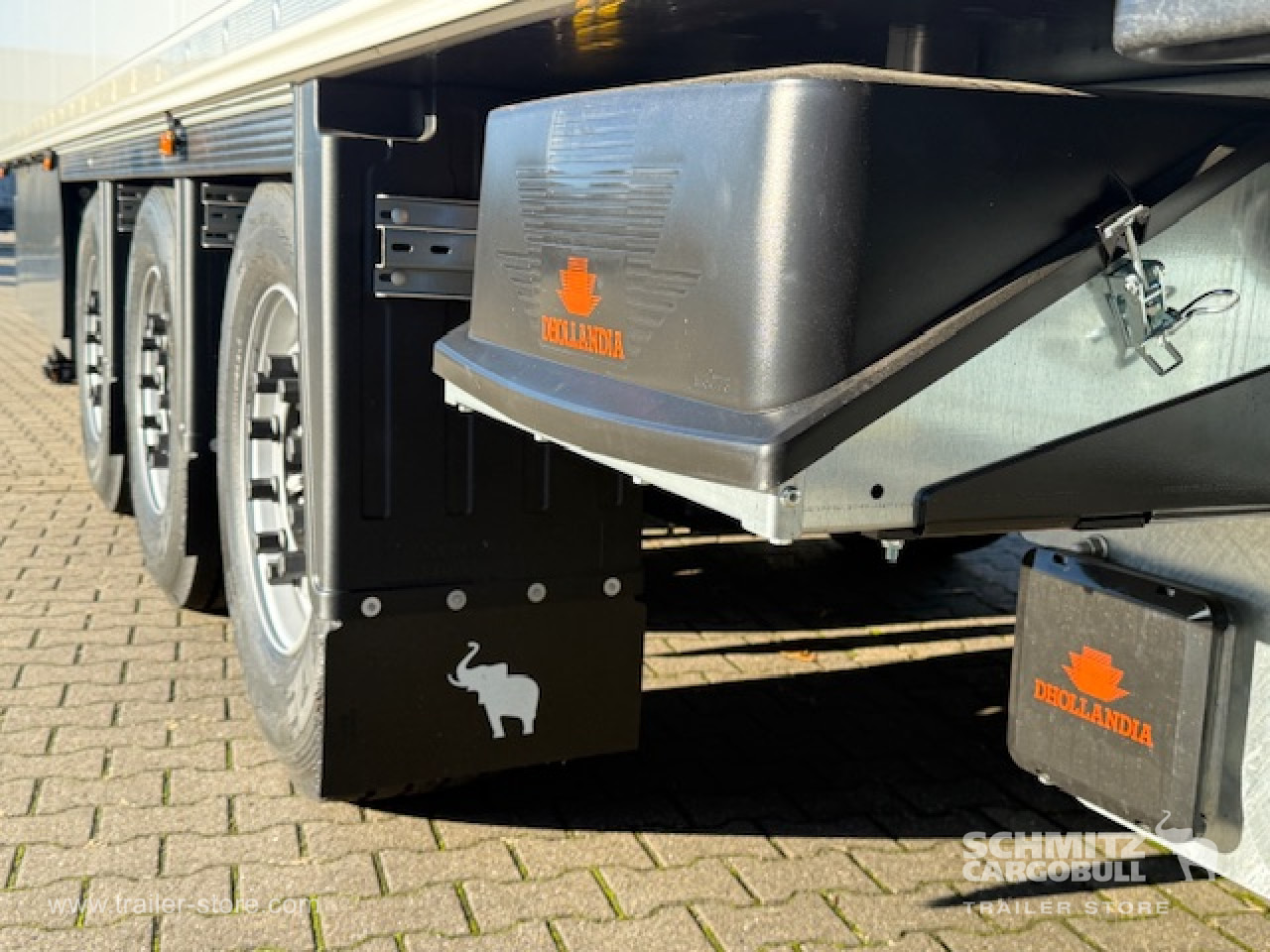 SCHMITZ Oplegger Vries Standard Taillift - Изотермичен полуремарке: снимка 3 SCHMITZ Oplegger Vries Standard Taillift - Изотермичен полуремарке: снимка 3