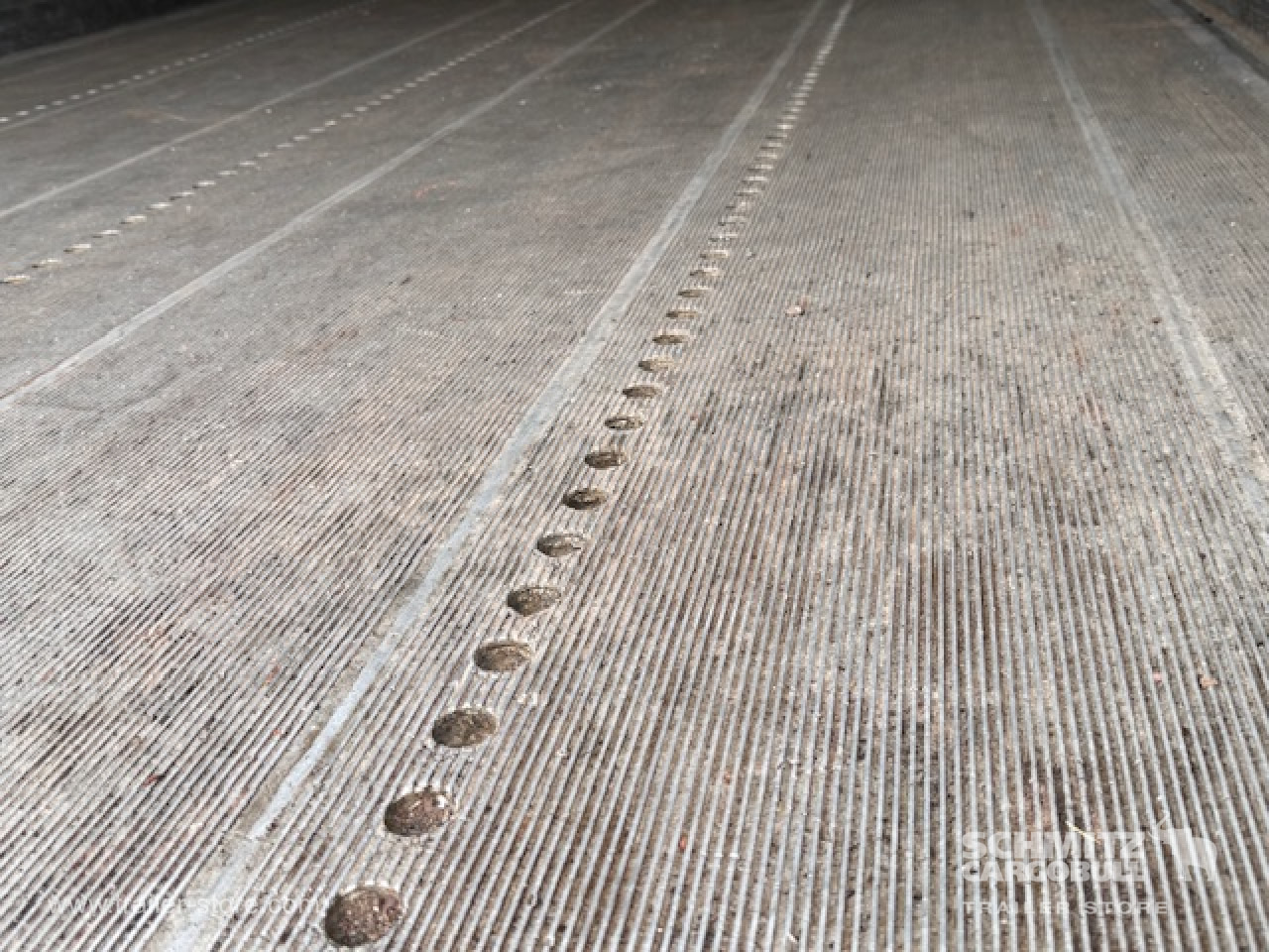 SCHMITZ Oplegger Vries Standard Taillift - Изотермичен полуремарке: снимка 3 SCHMITZ Oplegger Vries Standard Taillift - Изотермичен полуремарке: снимка 3