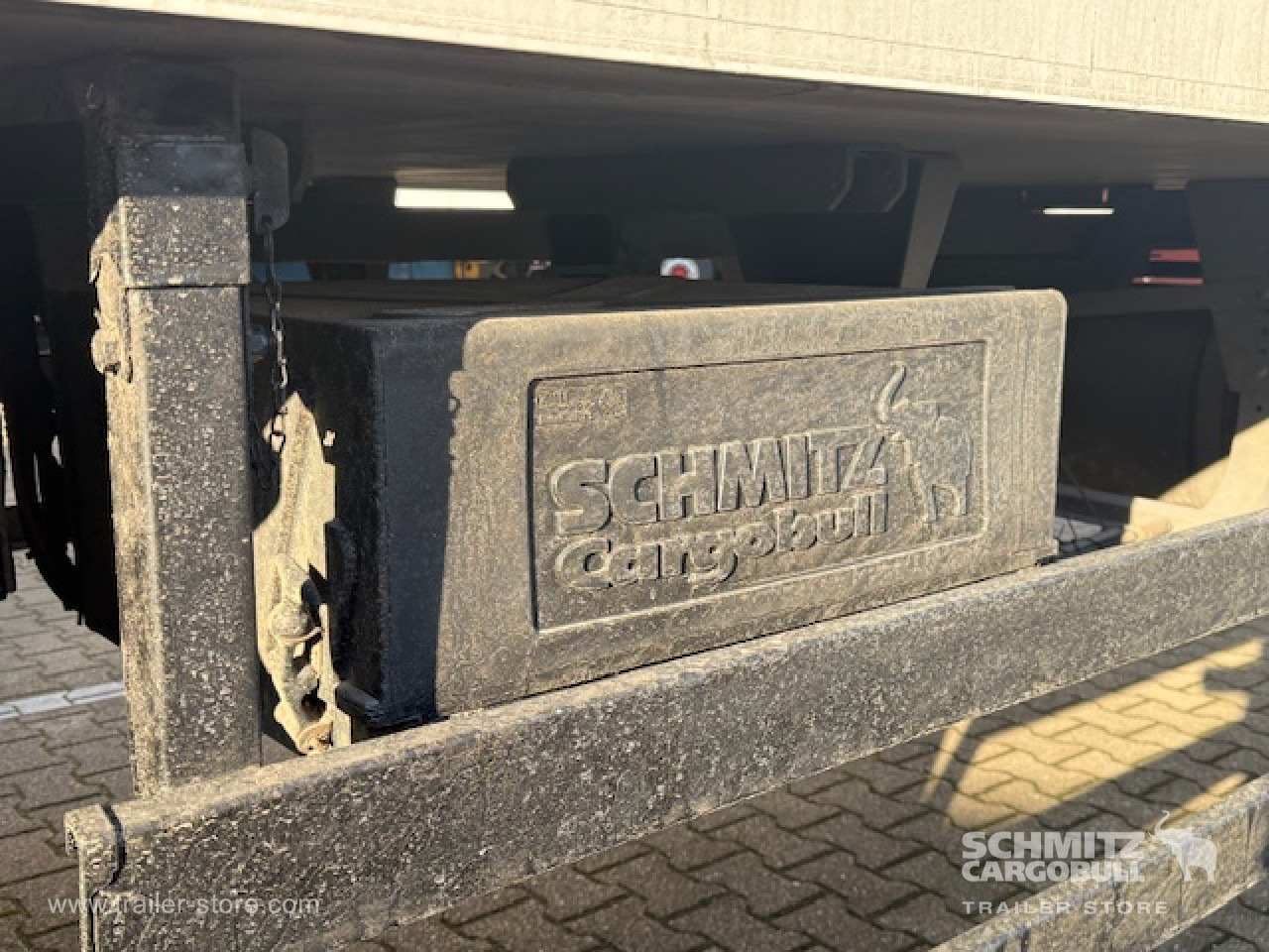 SCHMITZ Oplegger Vries Standard Taillift - Изотермичен полуремарке: снимка 5 SCHMITZ Oplegger Vries Standard Taillift - Изотермичен полуремарке: снимка 5