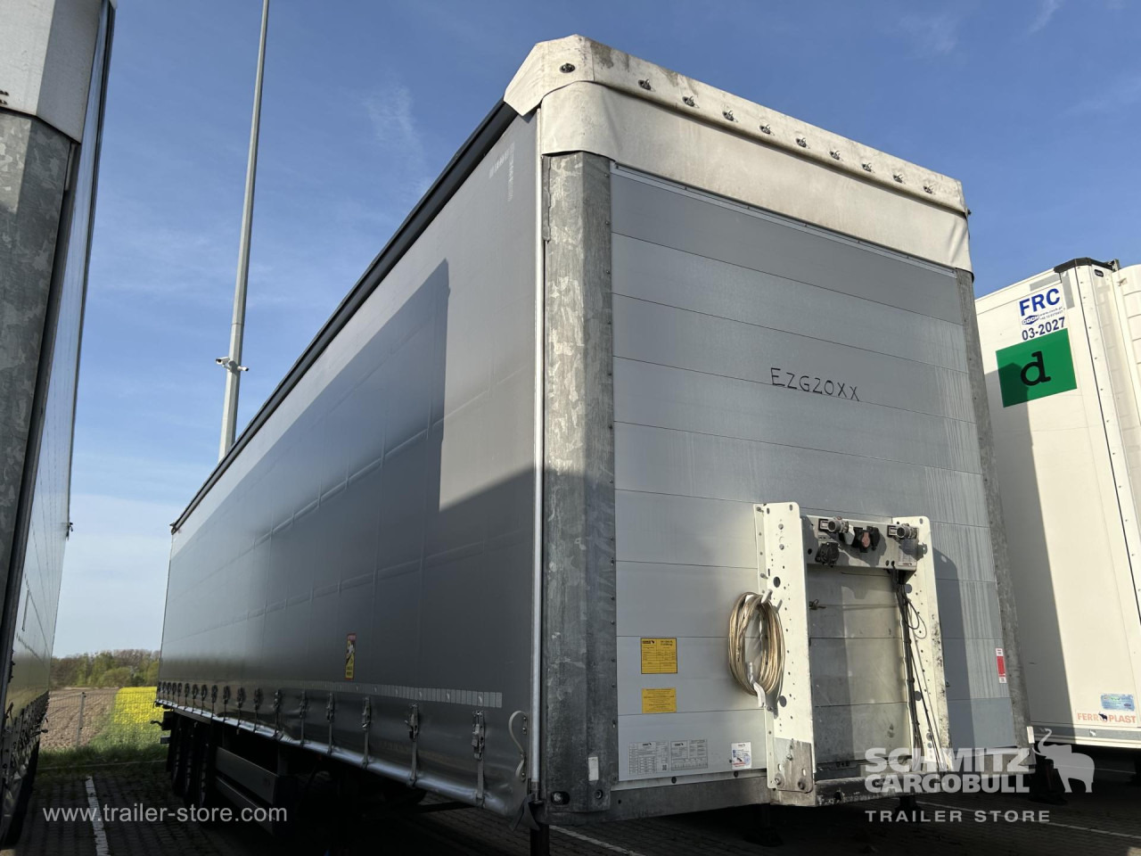 SCHMITZ Curtainsider Standard - Брезентово полуремарке: снимка 1 SCHMITZ Curtainsider Standard - Брезентово полуремарке: снимка 1