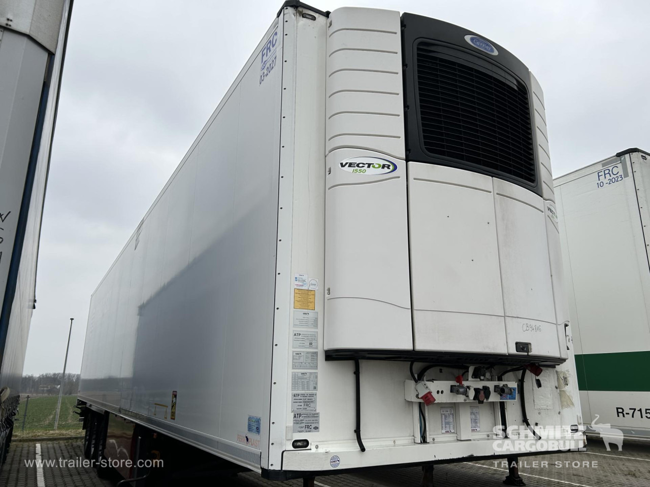 SCHMITZ Reefer Standard - Изотермичен полуремарке: снимка 1 SCHMITZ Reefer Standard - Изотермичен полуремарке: снимка 1