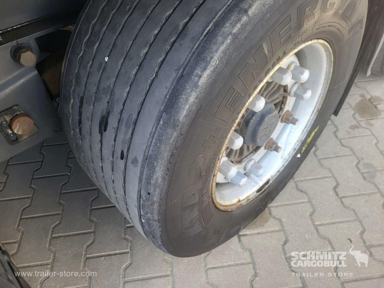 WIELTON Curtainsider Mega - Брезентово полуремарке: снимка 2 WIELTON Curtainsider Mega - Брезентово полуремарке: снимка 2