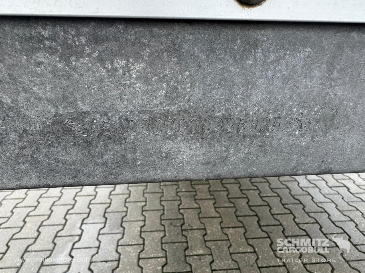 SCHMITZ Curtainsider Standard - Брезентово полуремарке: снимка 3 SCHMITZ Curtainsider Standard - Брезентово полуремарке: снимка 3