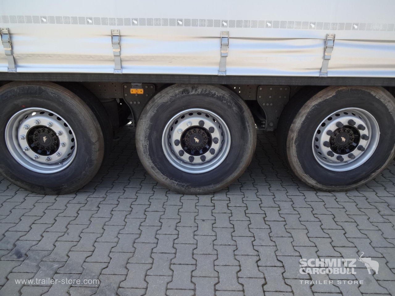 Брезентово полуремарке SCHMITZ Curtainsider Standard: снимка 10