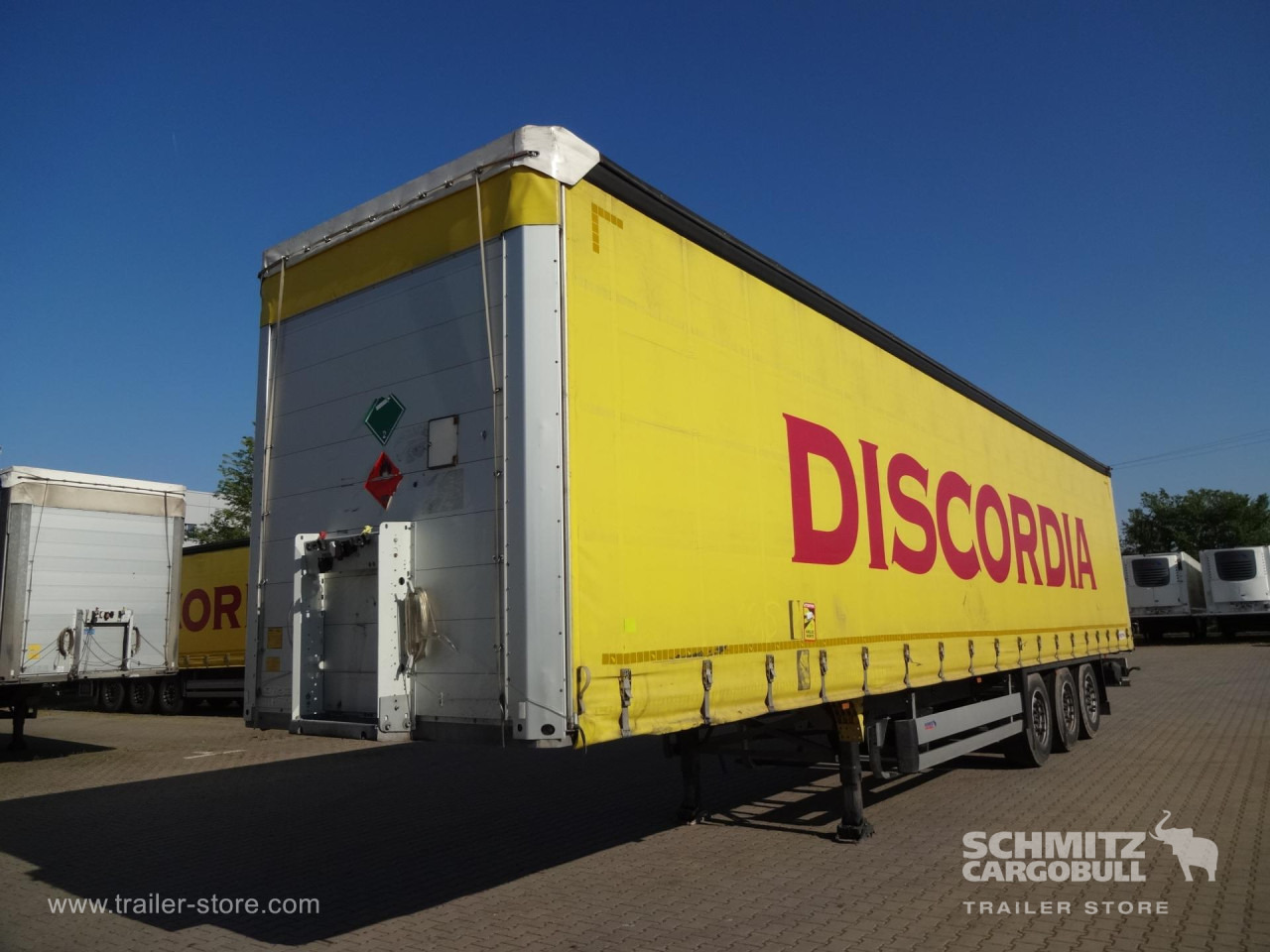 SCHMITZ Curtainsider Standard - Брезентово полуремарке: снимка 1 SCHMITZ Curtainsider Standard - Брезентово полуремарке: снимка 1