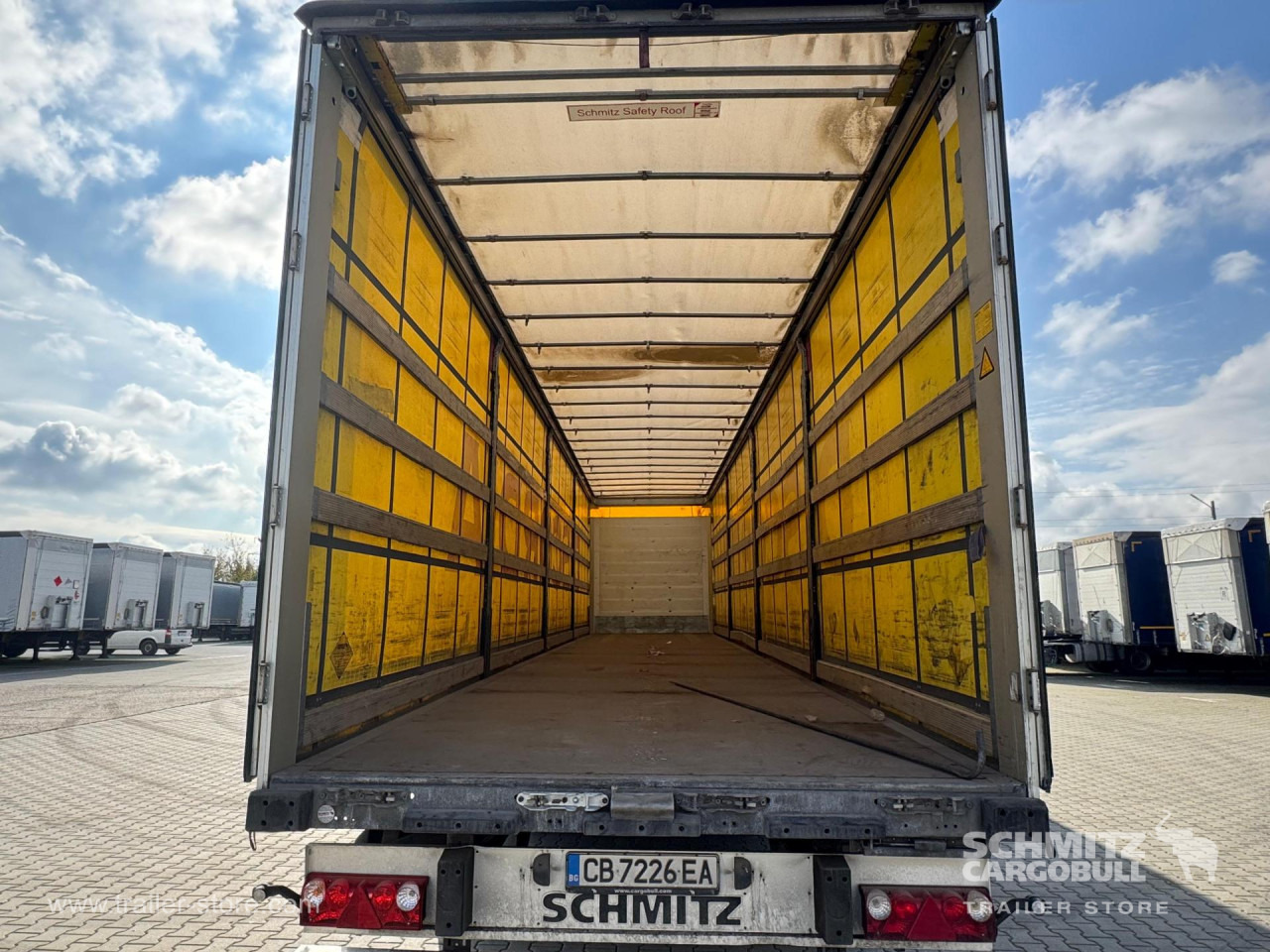 Брезентово полуремарке SCHMITZ Curtainsider Standard: снимка 7 Брезентово полуремарке SCHMITZ Curtainsider Standard: снимка 7
