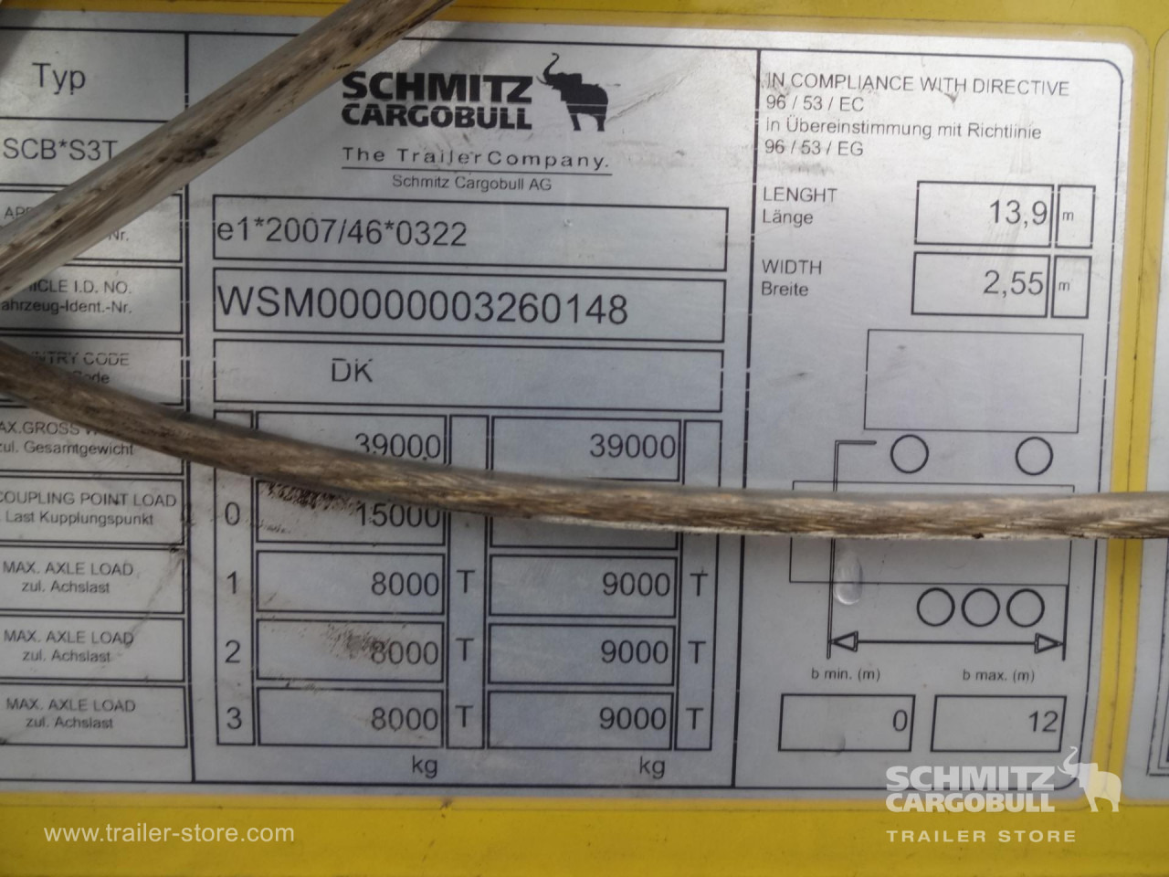 SCHMITZ Curtainsider Standard - Брезентово полуремарке: снимка 2 SCHMITZ Curtainsider Standard - Брезентово полуремарке: снимка 2