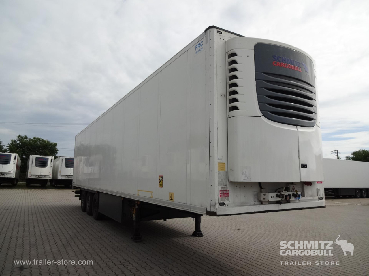 SCHMITZ Reefer Standard - Изотермичен полуремарке: снимка 4 SCHMITZ Reefer Standard - Изотермичен полуремарке: снимка 4