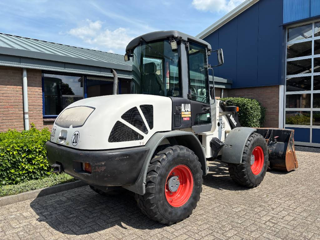 Bobcat AL 440 D - Колесен товарач: снимка 3 Bobcat AL 440 D - Колесен товарач: снимка 3