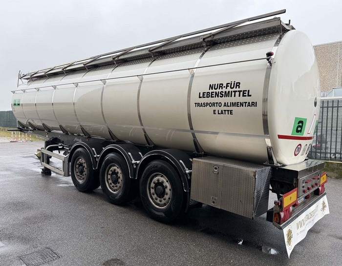 BATA CISTERNA ALIMENTARE SANTI-MENCI ANNO 05-2010 - Полуремарке цистерна: снимка 2 BATA CISTERNA ALIMENTARE SANTI-MENCI ANNO 05-2010 - Полуремарке цистерна: снимка 2