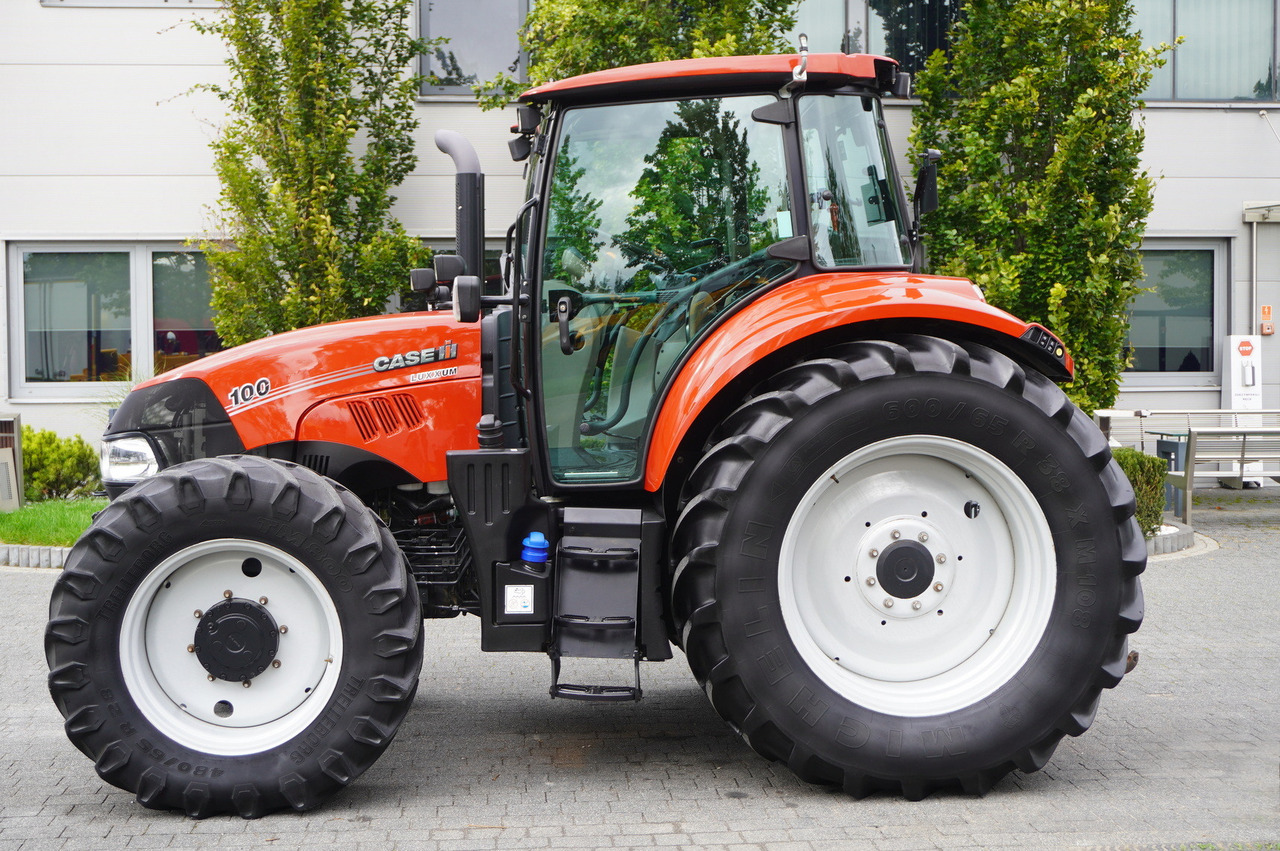 CASE IH Luxxum 100 Agricultural tractor / 2800 MTH - Трактор: снимка 2 CASE IH Luxxum 100 Agricultural tractor / 2800 MTH - Трактор: снимка 2