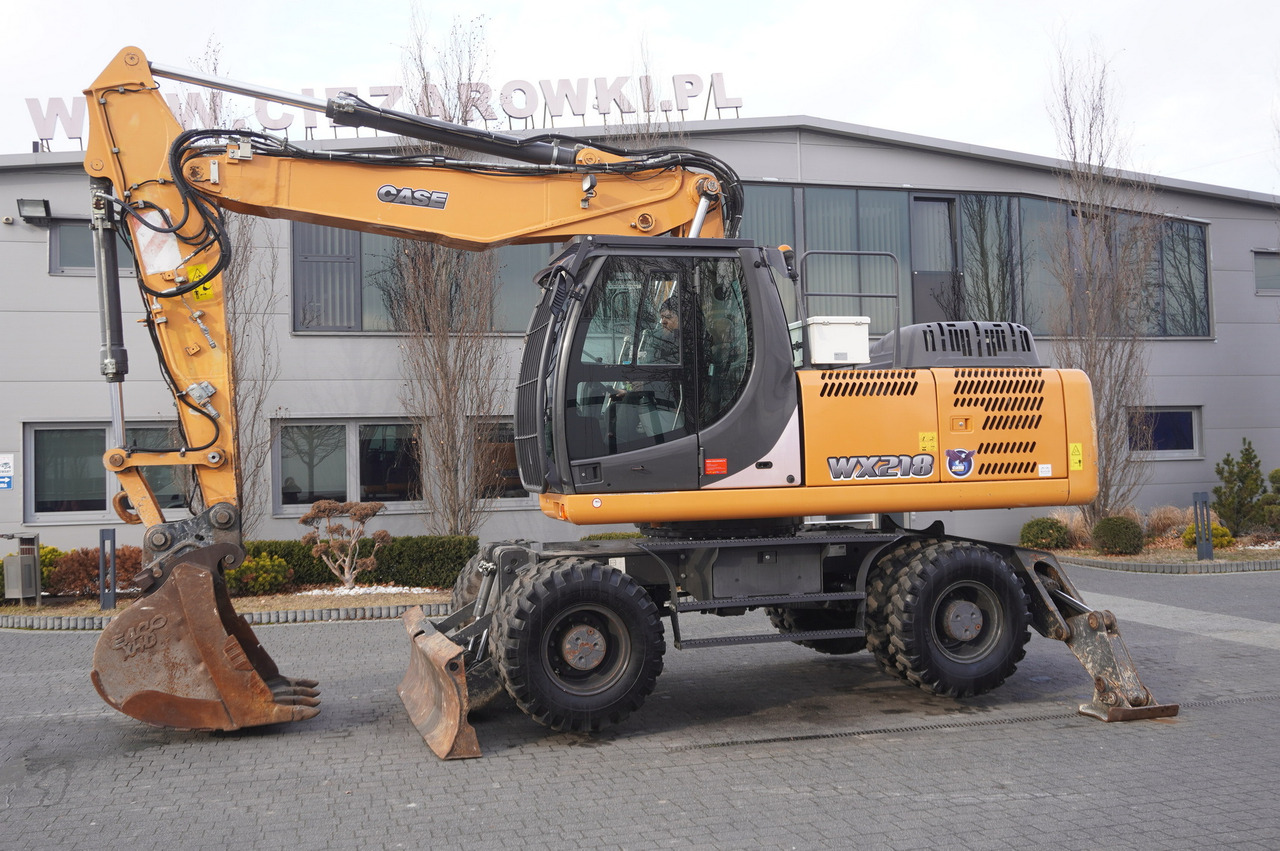 CASE WX218 / 23t wheeled excavator / 3 times folding arm - Колесен багер: снимка 3 CASE WX218 / 23t wheeled excavator / 3 times folding arm - Колесен багер: снимка 3