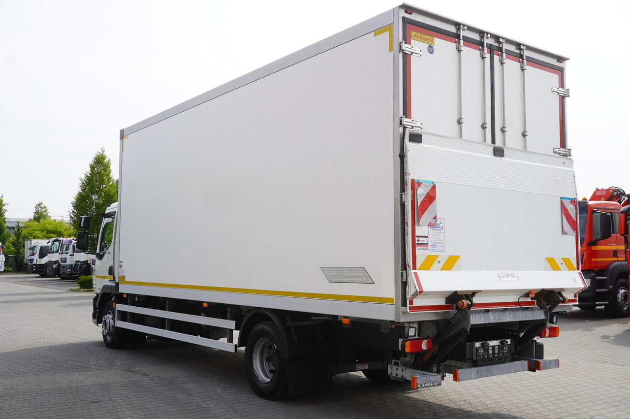 DAF LF 16.260 / Jegger Refrigerator / Carrier Supra 750 / DHOLLANDIA 1500 kg / Sleeper cab - Рефрижератор камион: снимка 5 DAF LF 16.260 / Jegger Refrigerator / Carrier Supra 750 / DHOLLANDIA 1500 kg / Sleeper cab - Рефрижератор камион: снимка 5