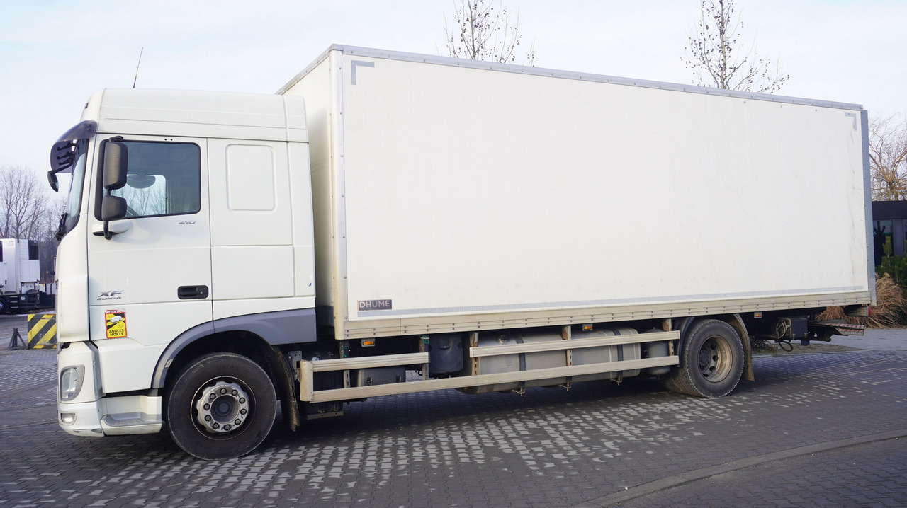 DAF XF 410 EURO 6 /410 HP / 20 EPAL / Dhollandia lift 1500 kg - Камион фургон: снимка 3 DAF XF 410 EURO 6 /410 HP / 20 EPAL / Dhollandia lift 1500 kg - Камион фургон: снимка 3