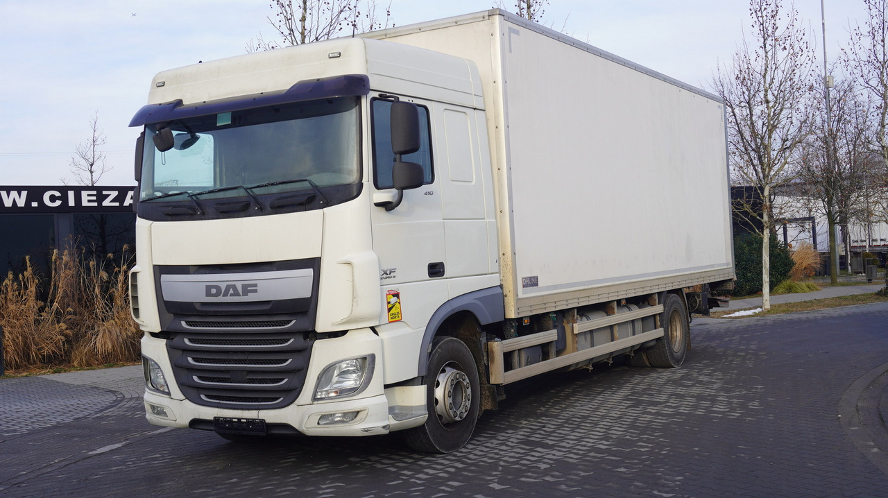 DAF XF 410 EURO 6 /410 HP / 20 EPAL / Dhollandia lift 1500 kg - Камион фургон: снимка 2 DAF XF 410 EURO 6 /410 HP / 20 EPAL / Dhollandia lift 1500 kg - Камион фургон: снимка 2
