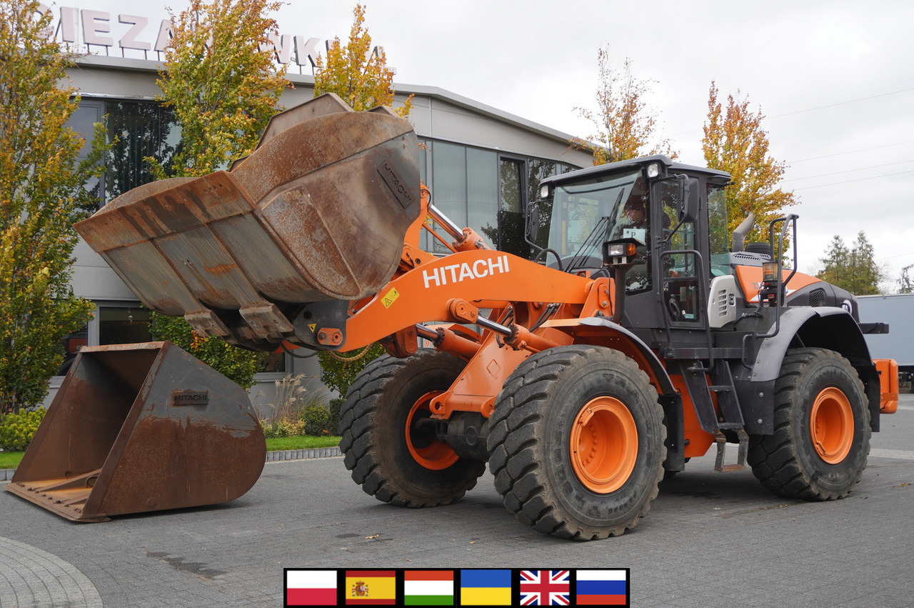 HITACHI ZW220 articulated loader / 2 buckets - Колесен товарач: снимка 1 HITACHI ZW220 articulated loader / 2 buckets - Колесен товарач: снимка 1