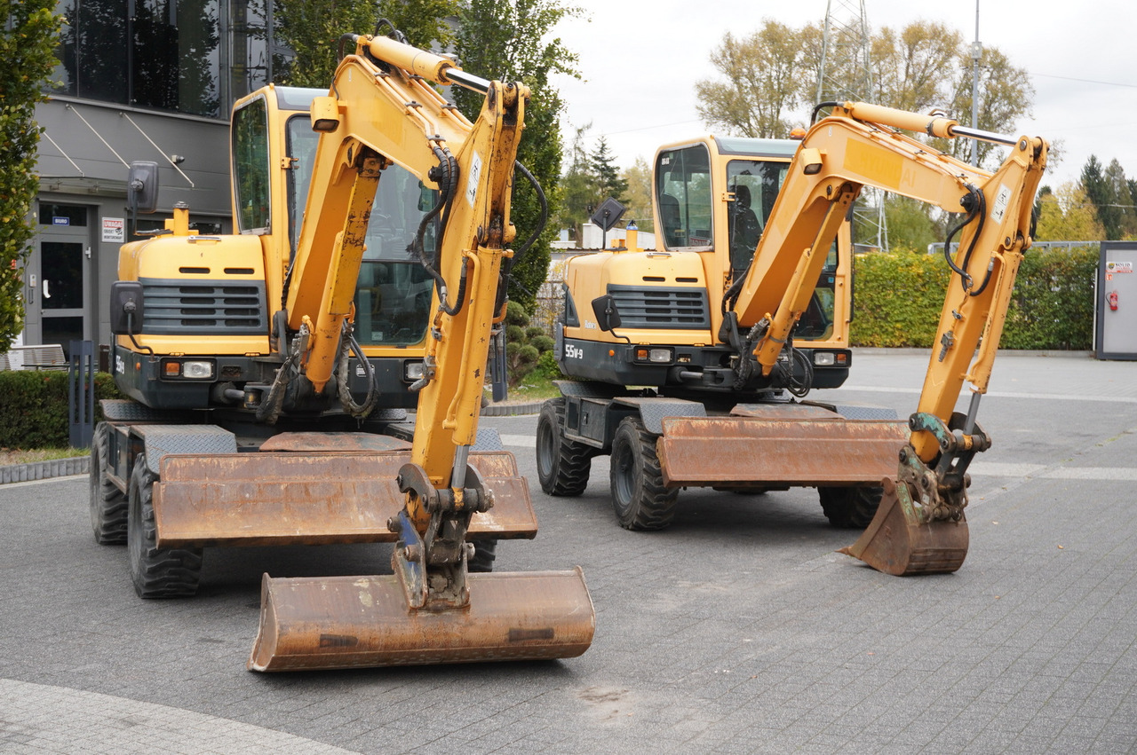 Hyundai Robex 55W-9 Wheeled Excavator 5.5t / 2 unit - Колесен багер: снимка 5 Hyundai Robex 55W-9 Wheeled Excavator 5.5t / 2 unit - Колесен багер: снимка 5